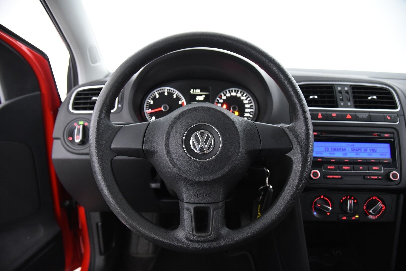 Volkswagen Polo 2011 Comfortline 1,4 63 kW (85 hv) 4-ovinen - Myydään Huutokaupat.comissa!