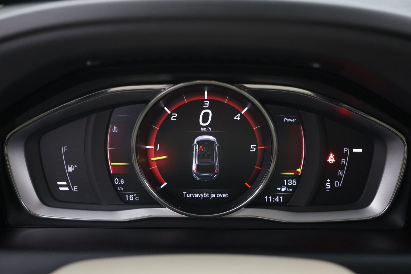 Volvo XC60 2017 D5 AWD Business Classic Summum aut  *Vaalea nahkasisusta / Kessy / Webasto / High Performance audio - Huippuvarusteet / Kattava huoltohistoria / Hyvin pidetty / Ilman Adblueta