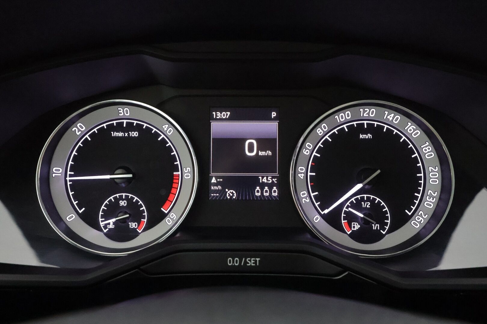 Skoda Superb 2017 2,0 TDI 190 4x4 L&K DSG * Canton / Webasto / Koukku / ACC / Xenon / Kattoluukku / Ilmastoitu Muistipenkki * - Suomi-auto / Kahdet renkaat aluvanteilla