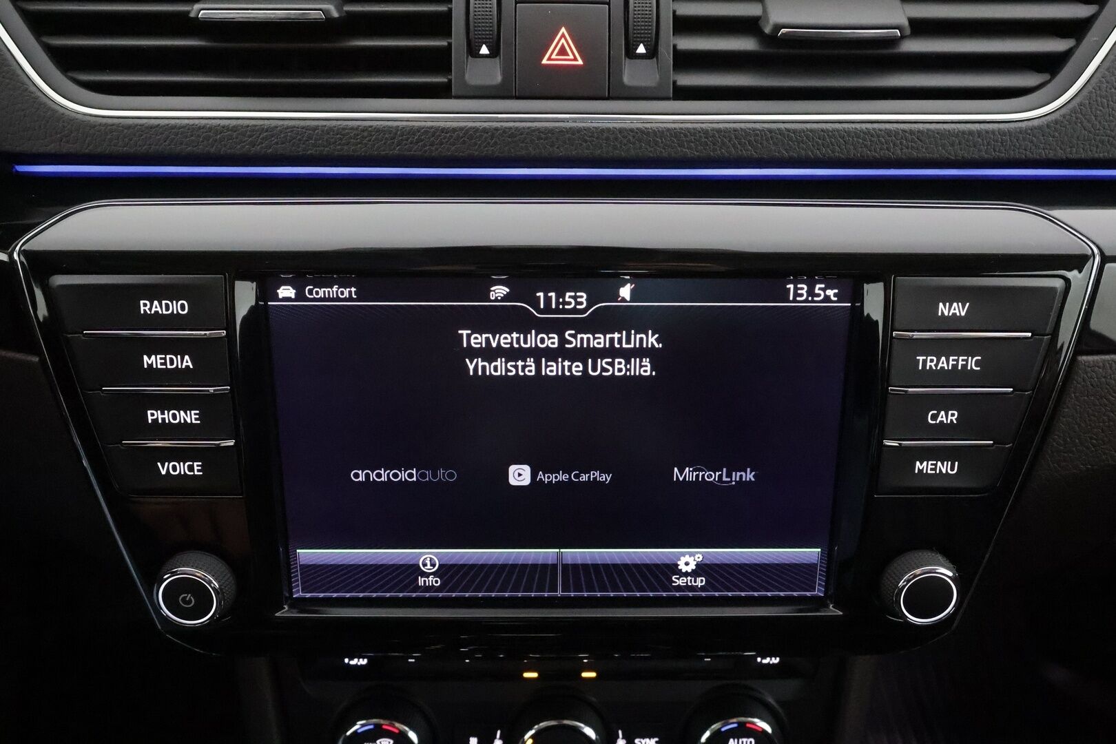 Skoda Superb 2017 2,0 TDI 190 4x4 L&K DSG * Canton / Webasto / Koukku / ACC / Xenon / Kattoluukku / Ilmastoitu Muistipenkki * - Suomi-auto / Kahdet renkaat aluvanteilla