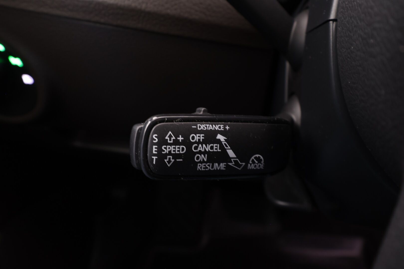 Skoda Superb 2017 2,0 TDI 190 4x4 L&K DSG * Canton / Webasto / Koukku / ACC / Xenon / Kattoluukku / Ilmastoitu Muistipenkki * - Suomi-auto / Kahdet renkaat aluvanteilla