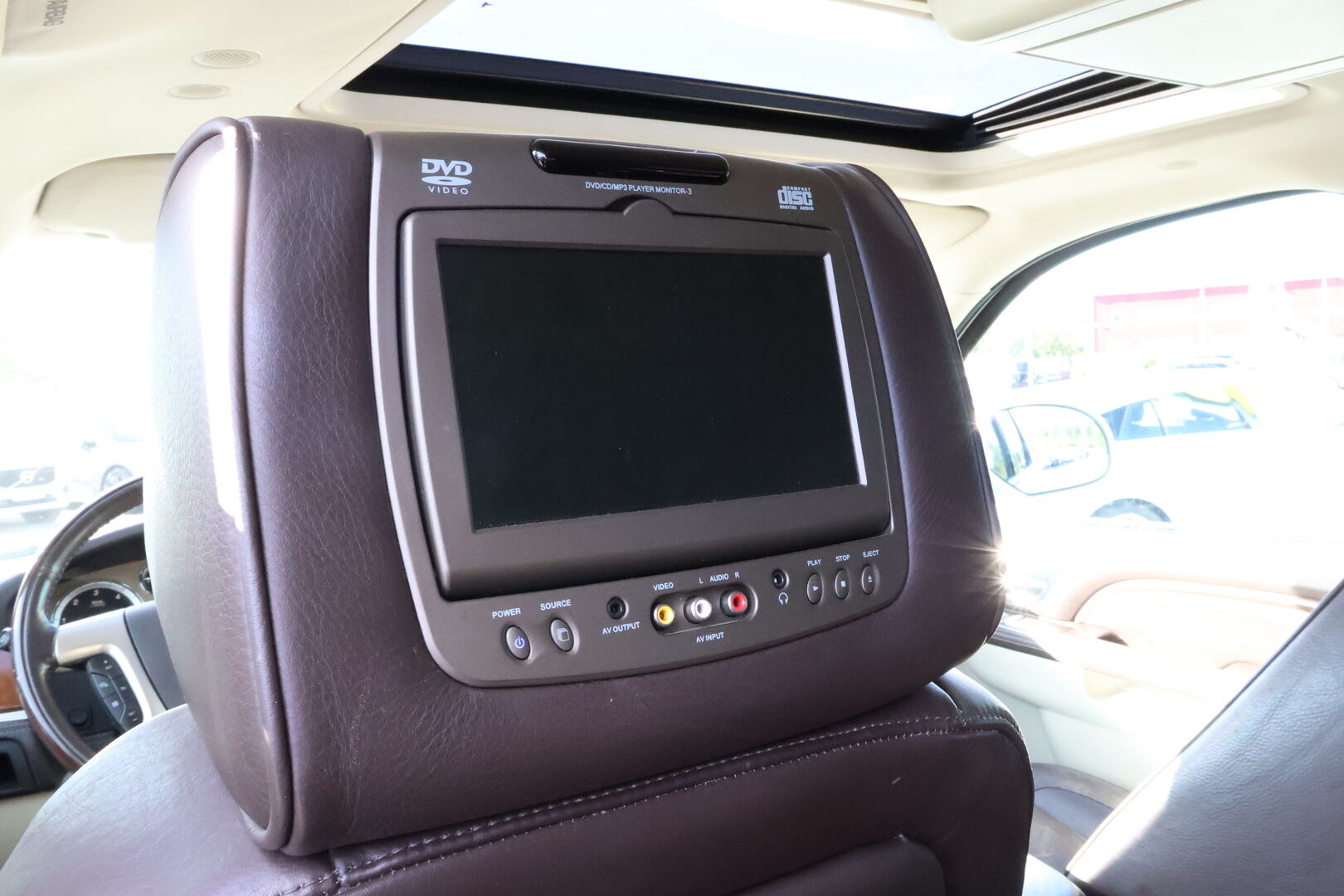 Cadillac Escalade 2011 6.2 V8 Sport Luxury 4WD - 3,99 % KORKOTARJOUS TÄHÄN AUTOON - MYYDÄÄN HUUTOKAUPAT.COM!
