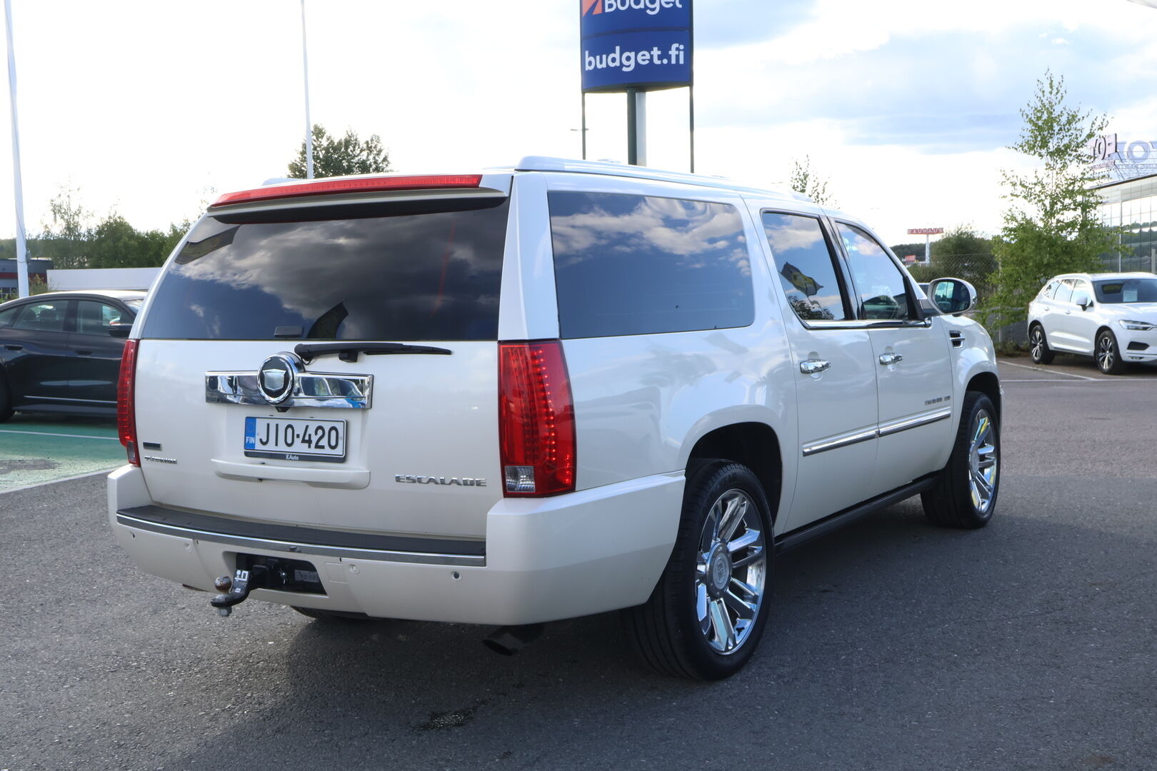 Cadillac Escalade 2011 6.2 V8 Sport Luxury 4WD - 3,99 % KORKOTARJOUS TÄHÄN AUTOON - MYYDÄÄN HUUTOKAUPAT.COM!