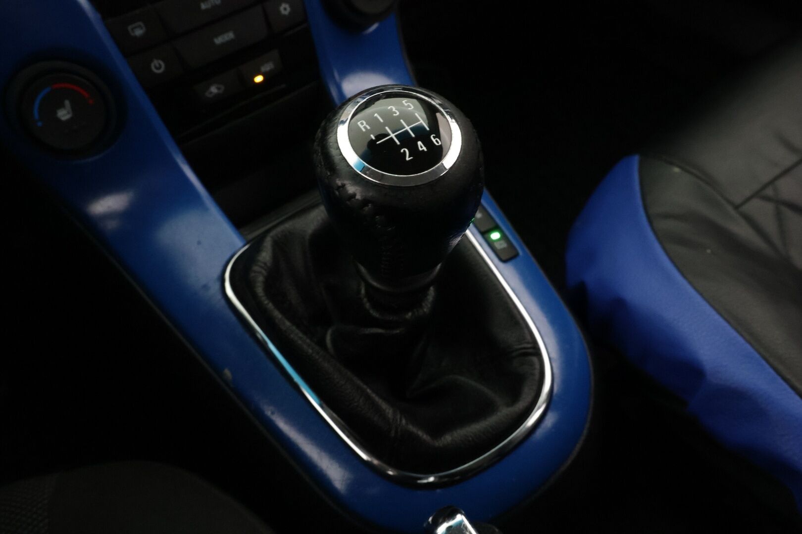Chevrolet Cruze 2012 SW LT launch edition 1,4T 103kW MT6 - Myydään Huutokaupat.com:ssa!