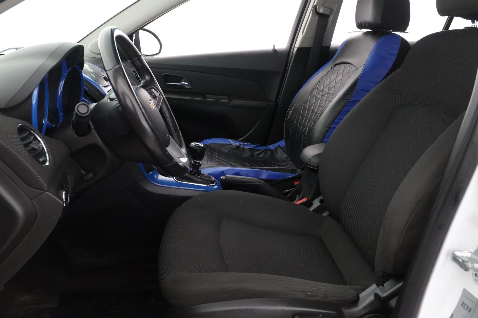 Chevrolet Cruze 2012 SW LT launch edition 1,4T 103kW MT6 - Myydään Huutokaupat.com:ssa!