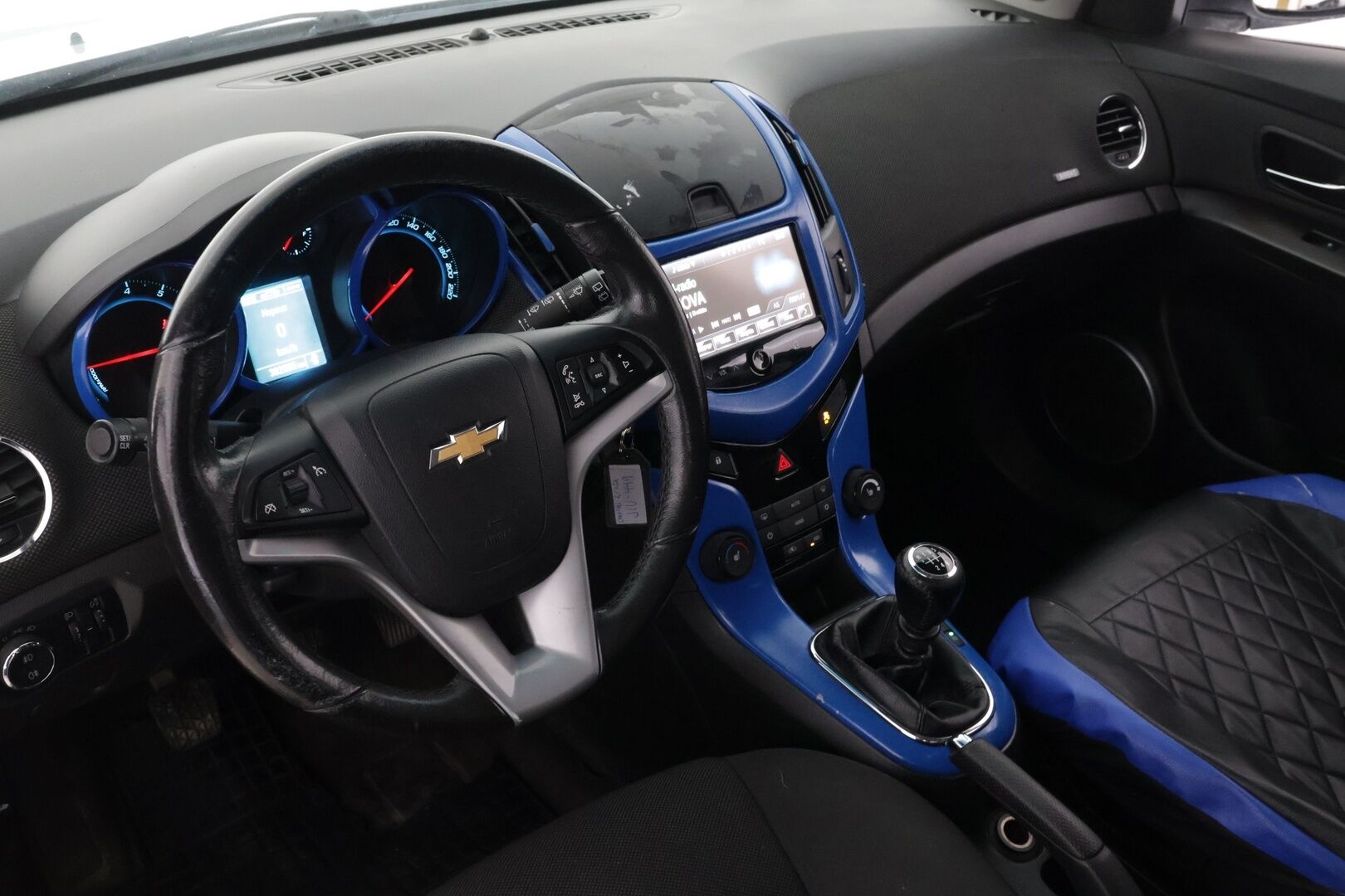 Chevrolet Cruze 2012 SW LT launch edition 1,4T 103kW MT6 - Myydään Huutokaupat.com:ssa!