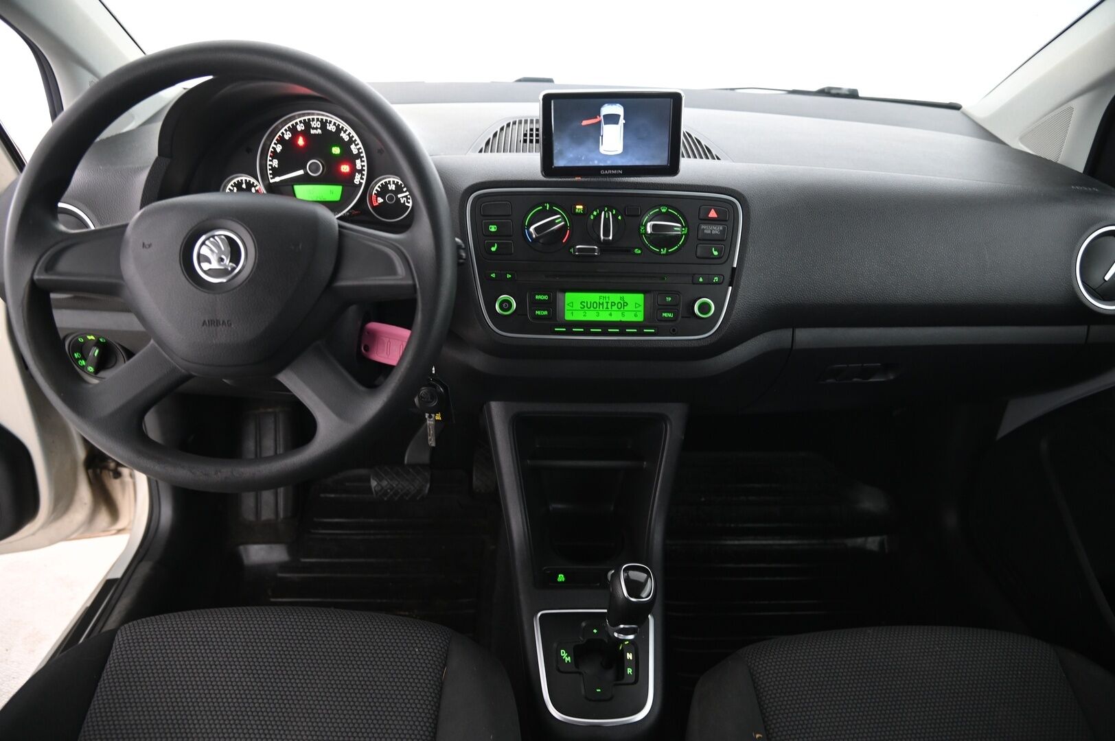 Skoda Citigo 2013 1,0 75 Elegance ASG Autom. 3-ov. *Webasto / Vakkari / Navi / 2x renkaat aluilla *Myydään Huutokaupat.com kautta - Myydään huutokaupat.com* https://huutokaupat.com/kohde/5913162/skoda-citigo-vakkari-navi-webasto-2013