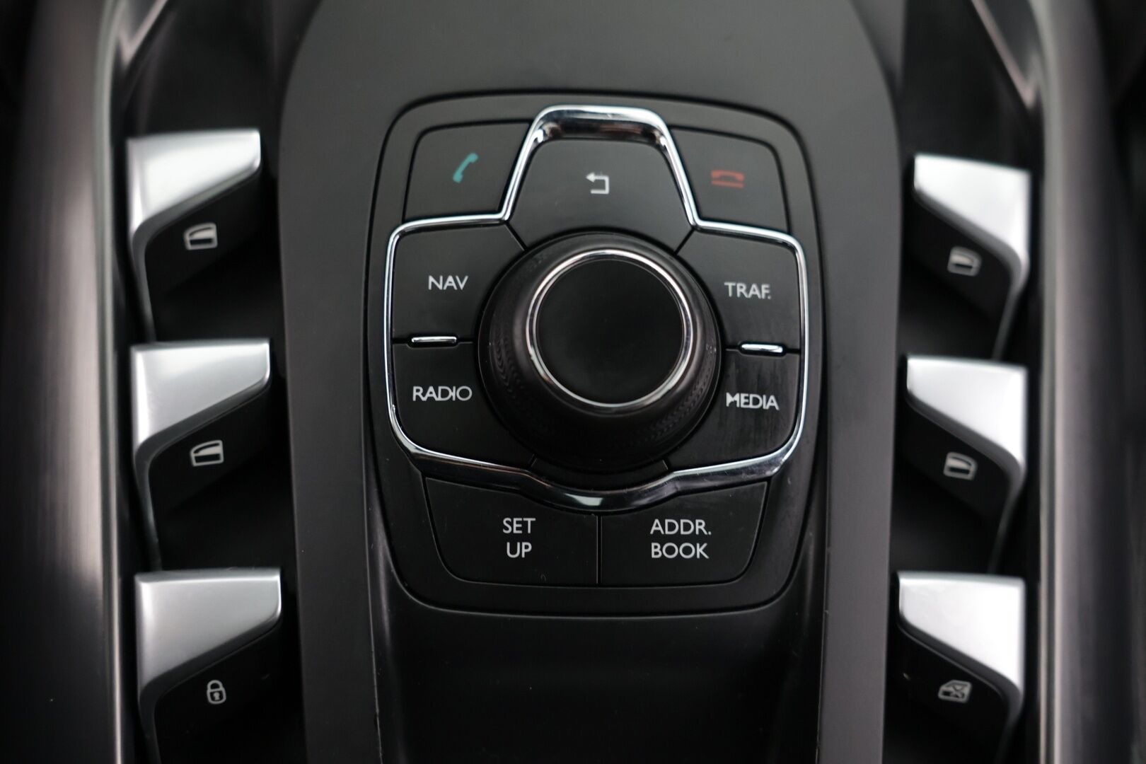 Citroen DS5 2014 Hybrid4 So Chic *YritysOutlet - Myydään vain yrityksille * - *YritysOutlet - Myydään vain yrityksille *