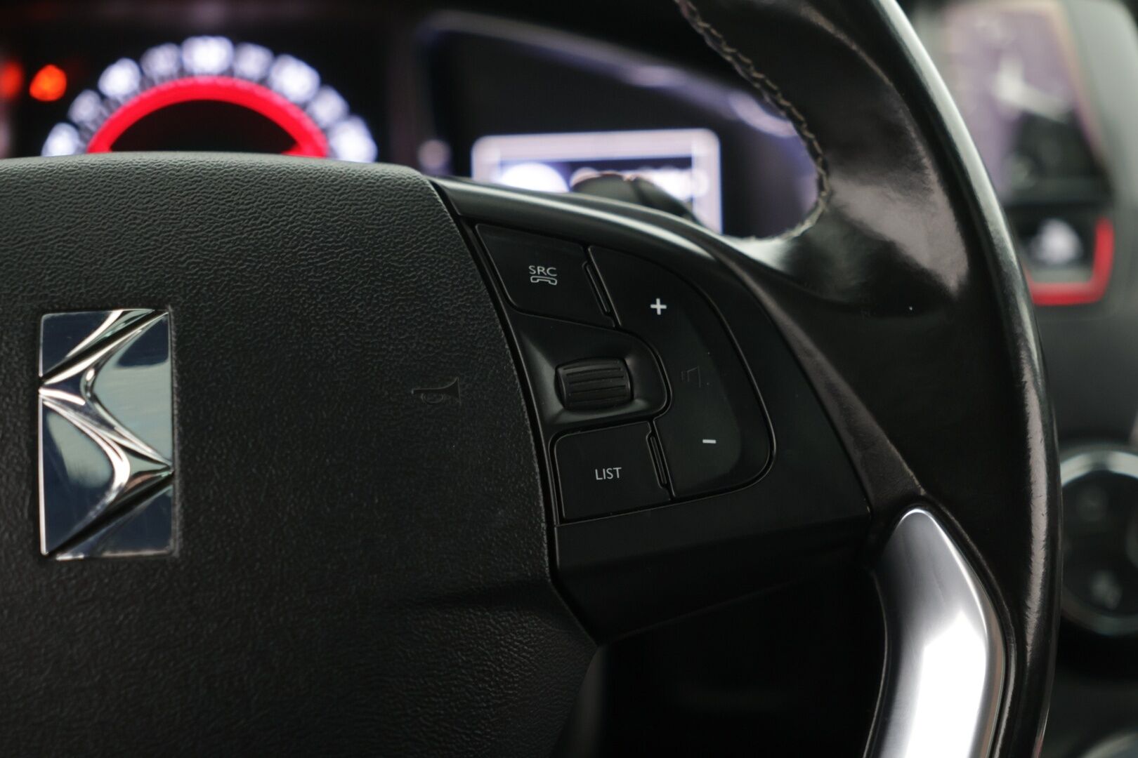 Citroen DS5 2014 Hybrid4 So Chic *YritysOutlet - Myydään vain yrityksille * - *YritysOutlet - Myydään vain yrityksille *