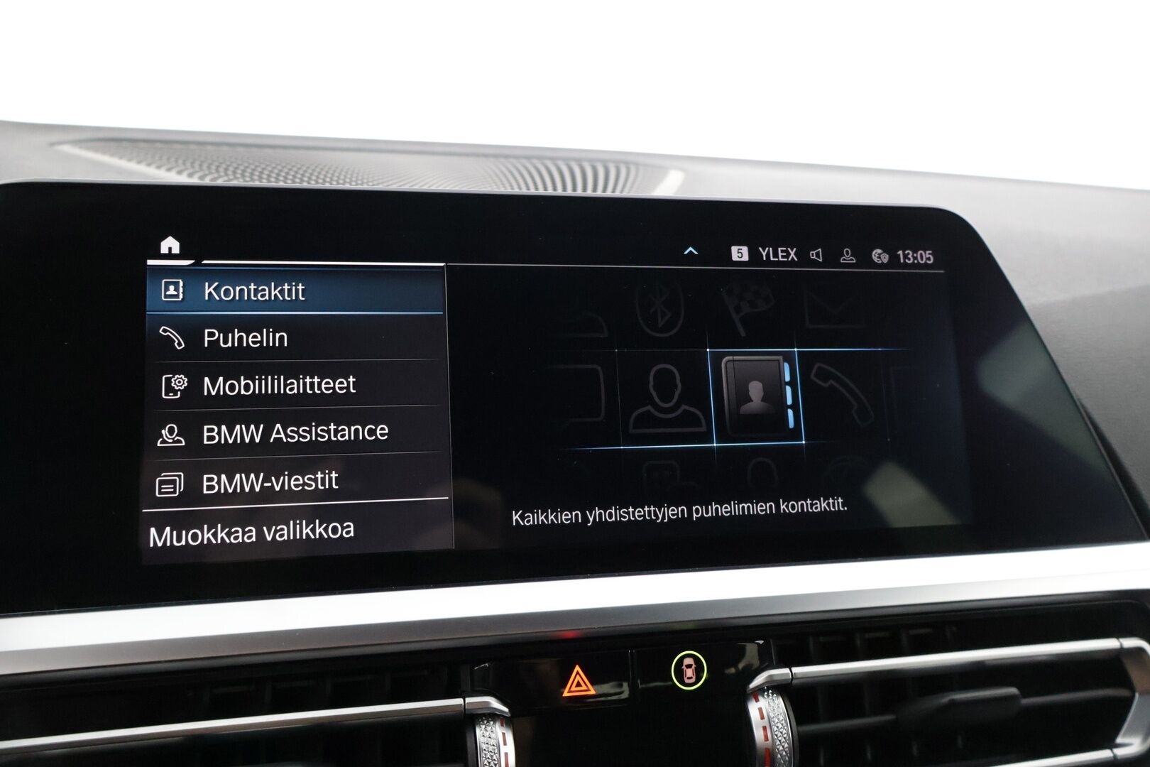 BMW 330 2021 G21 Touring 330e xDrive Business M Sport * Vetokoukku / P-Kamera / Adapt. Vakkari / Sähkökontti / Nahkasisusta / Navi * - 3,99 % KORKOTARJOUS TÄHÄN AUTOON - * 2x M Sport vanteet / SoH 93% *