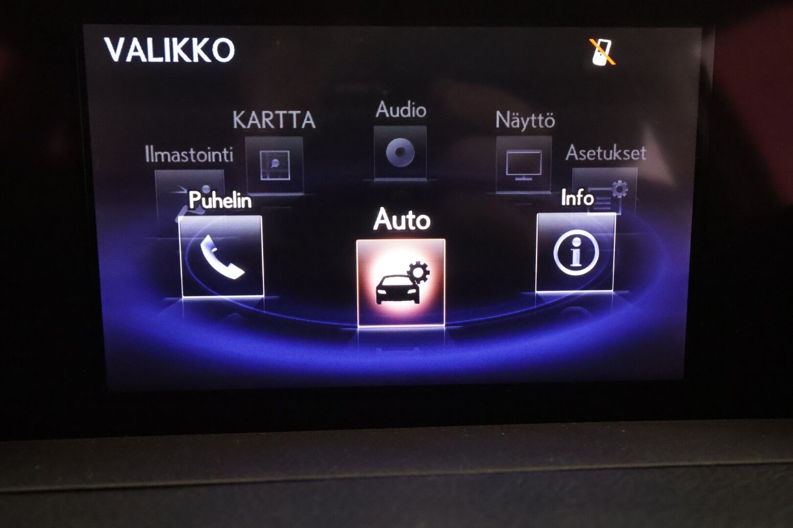 Lexus IS 2014 300h Executive - | Webasto | Xenon | P.Tutkat | Navi | Keyless | Vakkari | Bluetooth | Suomi-auto | Kahdet renkaat | Merkkihuollot |