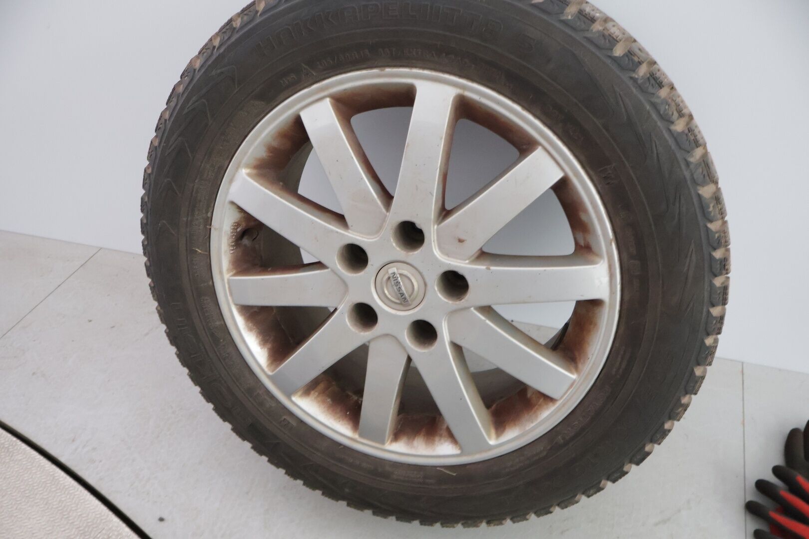 Nissan Primera 2005 4D PRIMERA HATCHBACK *Koukku / Lohko / 2x-Renkaat*