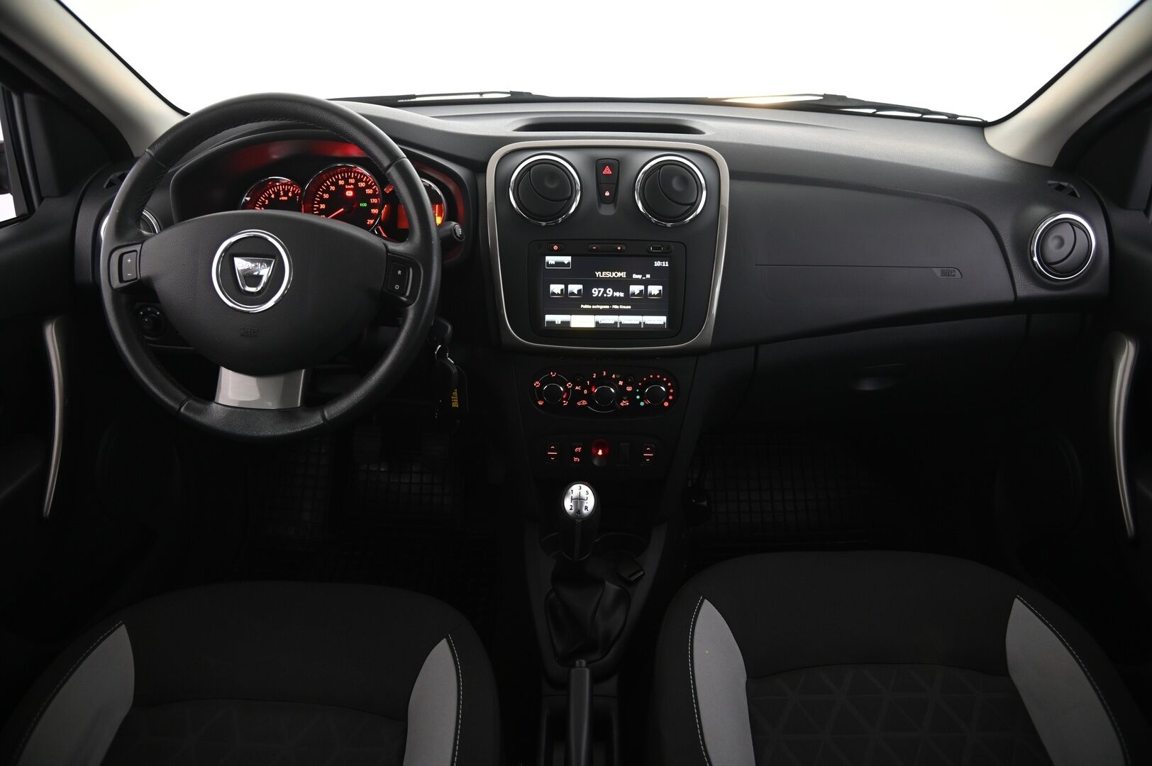 Dacia Sandero 2014 Stepway dCi 90 Prestige - Navi | Bt | Suomiauto | Erittäin hyvin huollettu | Katso kilsat!