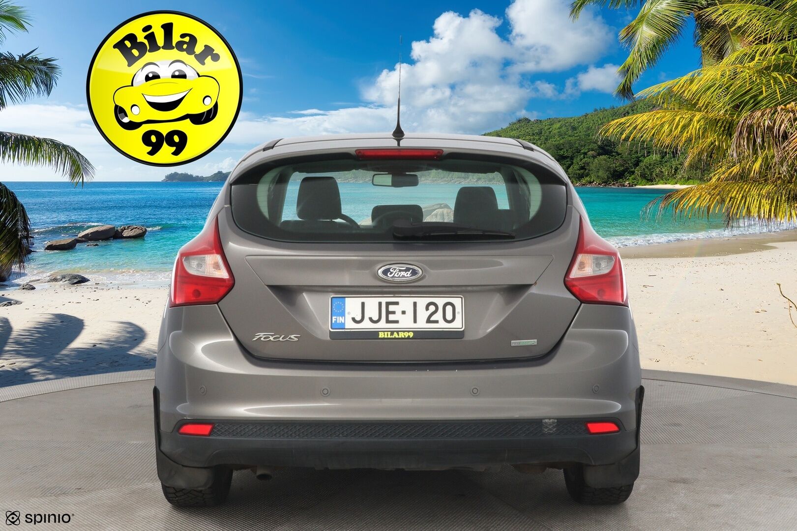 Ford Focus 2013 1,0 EcoBoost 125 hv Start/Stop Titanium M6 5-ovinen ** YritysOutlet - Myydään vain yrityksille - 2 renkaat / Alumiinivanteet / Lohkolämmitin sisäpistokkeella / BI-Xenon*