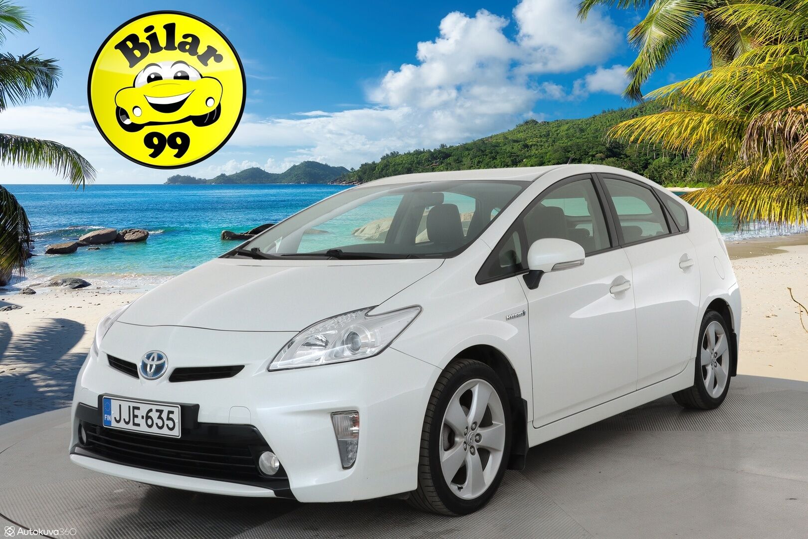 Toyota Prius 2015 HSD Linea Sol 5ov **Suomi-auto / HUD / P.Kamera / Navi / Sisätilanlämmitin / KeylessGO / 2x Renkaat**