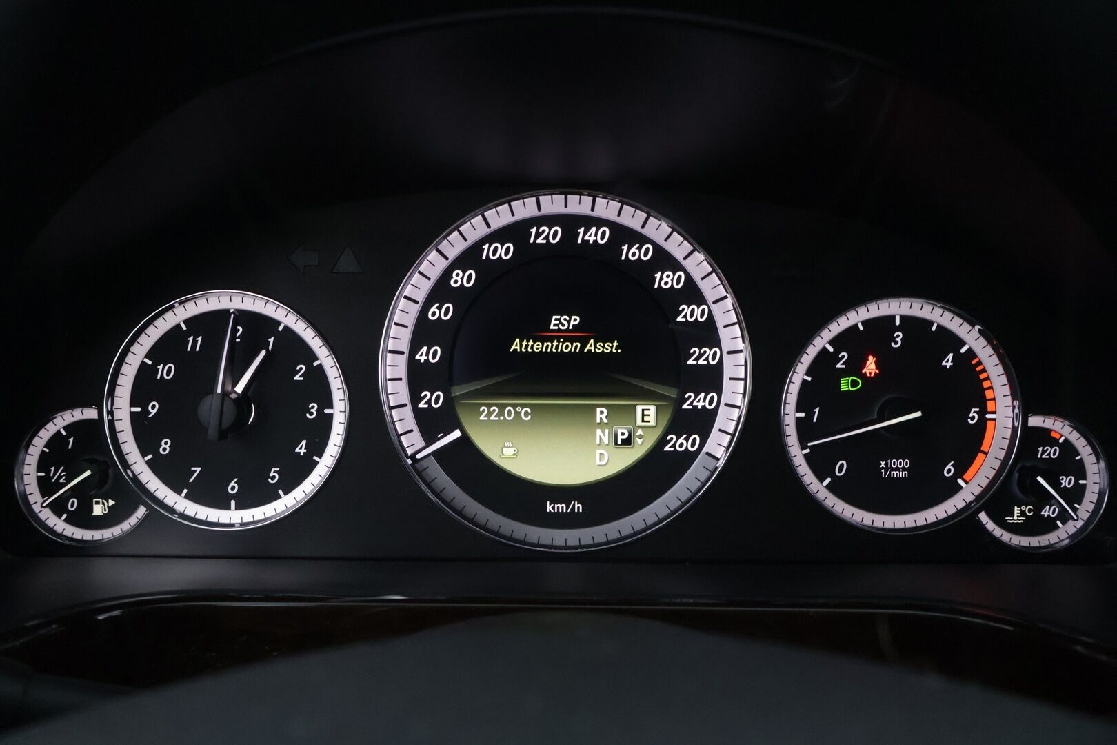 Mercedes-Benz E 2011 E 350 CDI BE T 4Matic A Premium Business * Koukku / Navi / Jalopuut / Nahkasisusta!* - *Hyvin huollettu / Tyylikäs / Neliveto / Farmari*