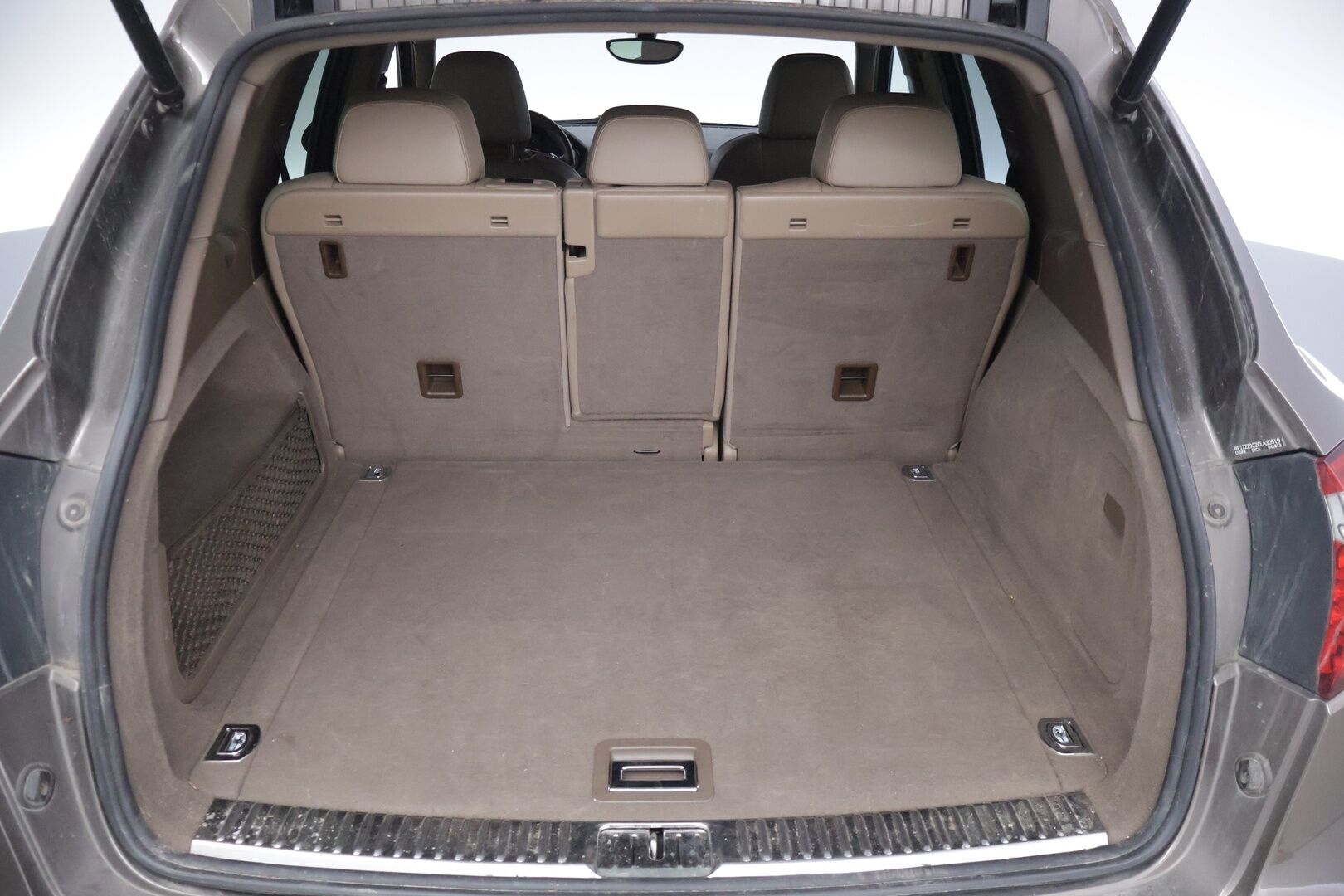 Porsche Cayenne 2012 CAYENNE DIESEL Farmari (AC) 4ov 2967cm3  * Bose / Vakkari / Ilmajousitus / Monisäätöiset istuimet muistilla * - Ei Adblue / Juuri huollettu / Siistikuntoinen / Ruskea nahka - HULLUT AVAJAISHULINAT KORKOTARJOUS 3,29 %