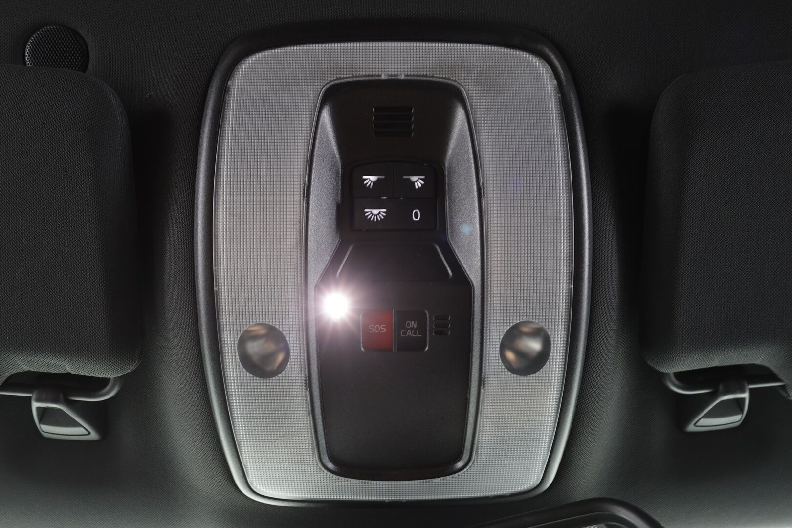 Volvo S60 2014 D2 Business aut * Webasto / P.tutka / Xenon / Vakkari / Navi / Bluetooth * - Suomi-auto / Kahdet renkaat aluvanteilla 