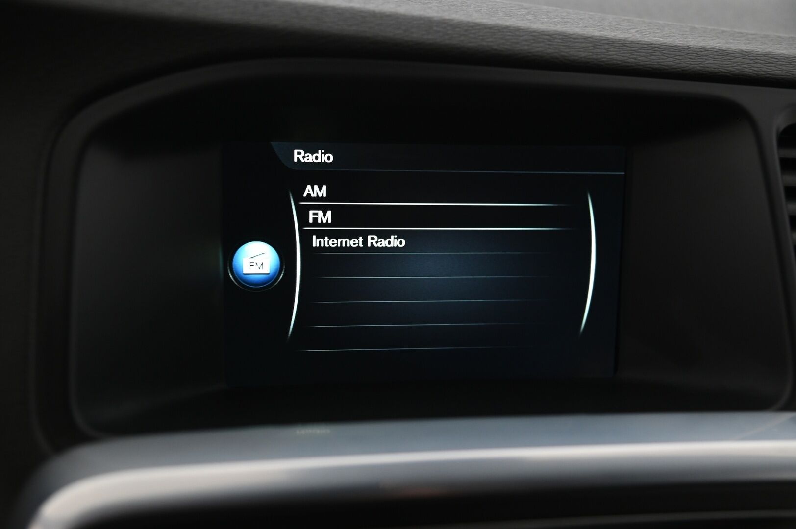 Volvo V60 2014 T3 Business aut *Webasto / Digimittaristo / Xenon / Vakkari* - *Juuri saapunut / Leimaa 6/2026*