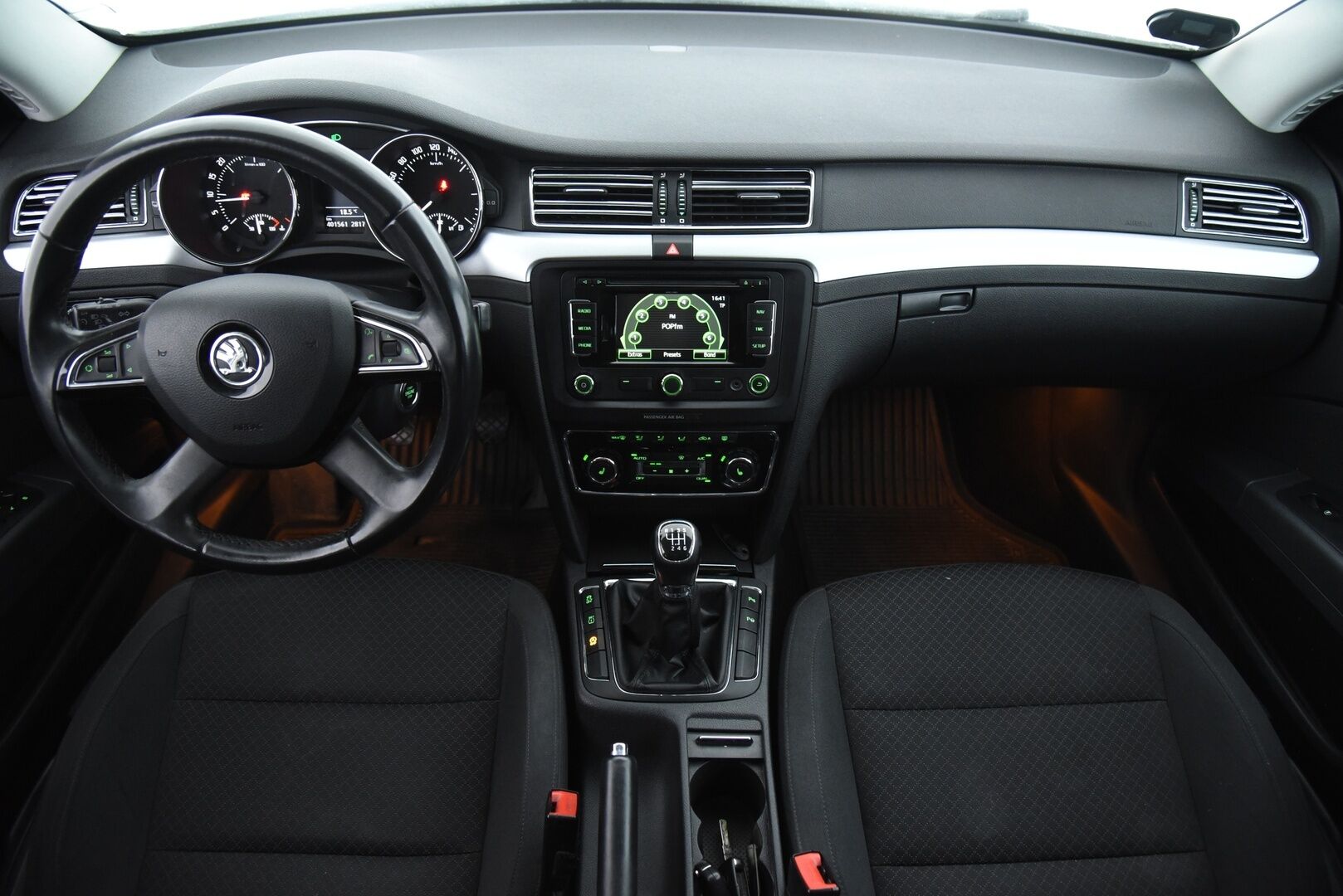 Skoda Superb 2014 Combi 2,0 TDI 170 Ambition Business / Myydään huutokaupat.com:issa!