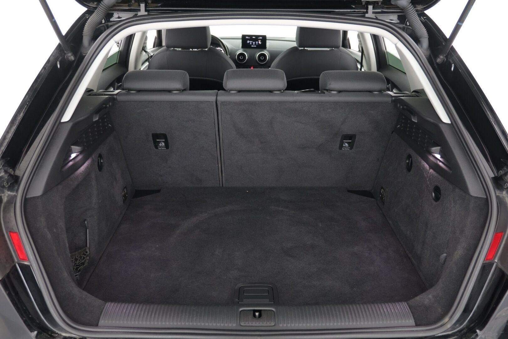 Audi A3 2015 Sportback Business Sport 1,6 TDI 81 kW S tronic * Webasto / B&O / Suomi-auto / Vakkari *