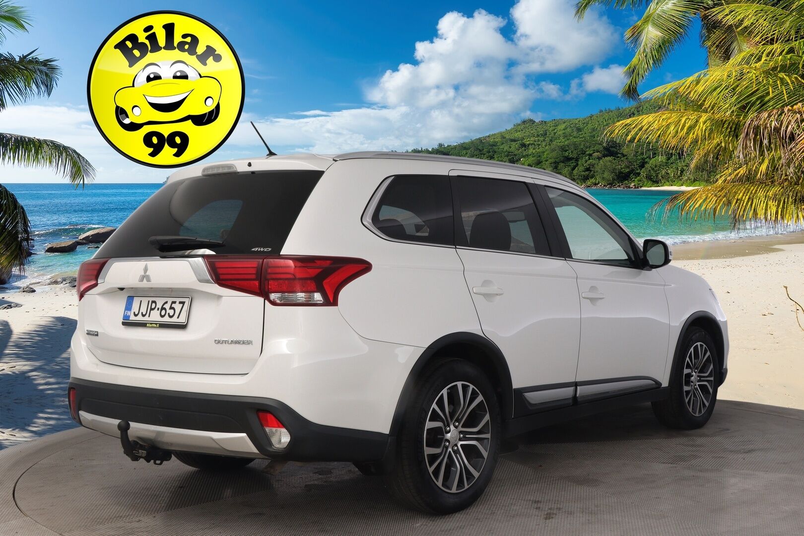 Mitsubishi Outlander 2016 2,2 DI-D Intense AT 4WD 5P *Acc / Koukku / Kamera / Kaistavahti / BT* - Suomiauto / 2x renkaat aluvantein / Juuri tehty iso huolto