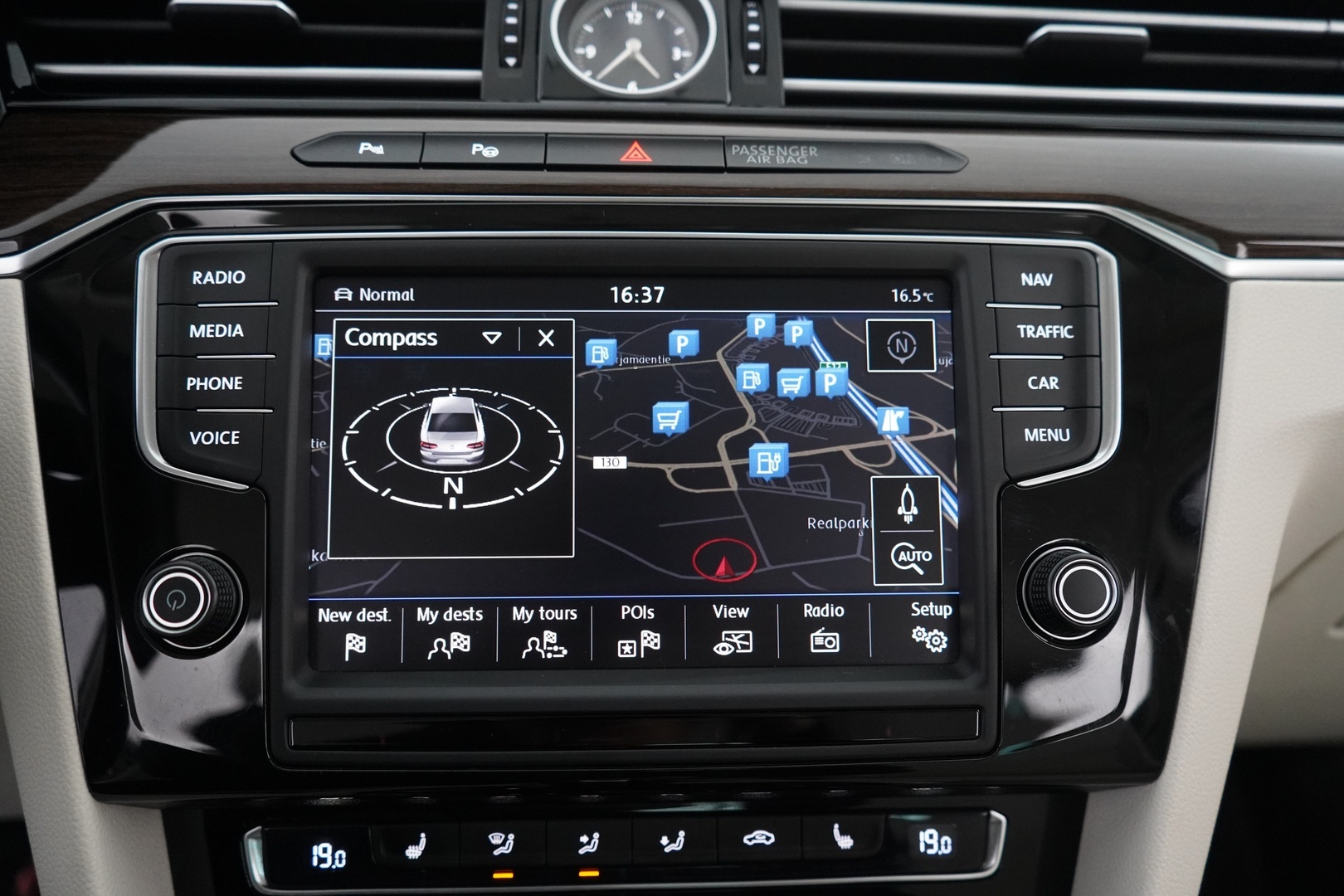 Volkswagen Passat 2015 2.0 TDI Sedan Highline 110 kW (150hv) DSG Autom. - ACC | Webasto | Digimittaristo | Panorama | Dynamic LED | Ergo Istuimet | Dynaudio | Suomi-Auto | Kahdet renkaat VW vanteilla | Jakopää 11 / 25