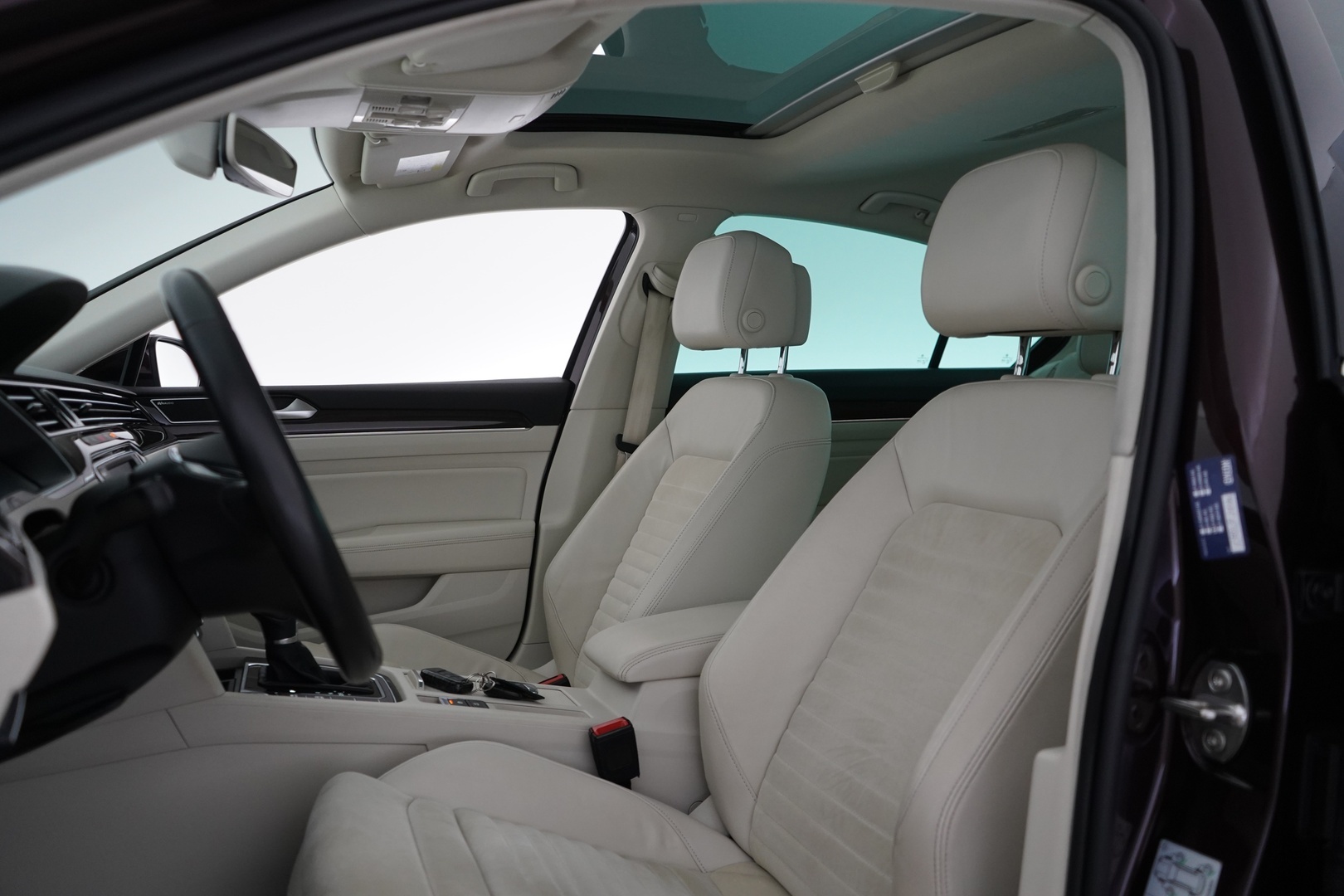 Volkswagen Passat 2015 2.0 TDI Sedan Highline 110 kW (150hv) DSG Autom. - ACC | Webasto | Digimittaristo | Panorama | Dynamic LED | Ergo Istuimet | Dynaudio | Suomi-Auto | Kahdet renkaat VW vanteilla | Jakopää 11 / 25