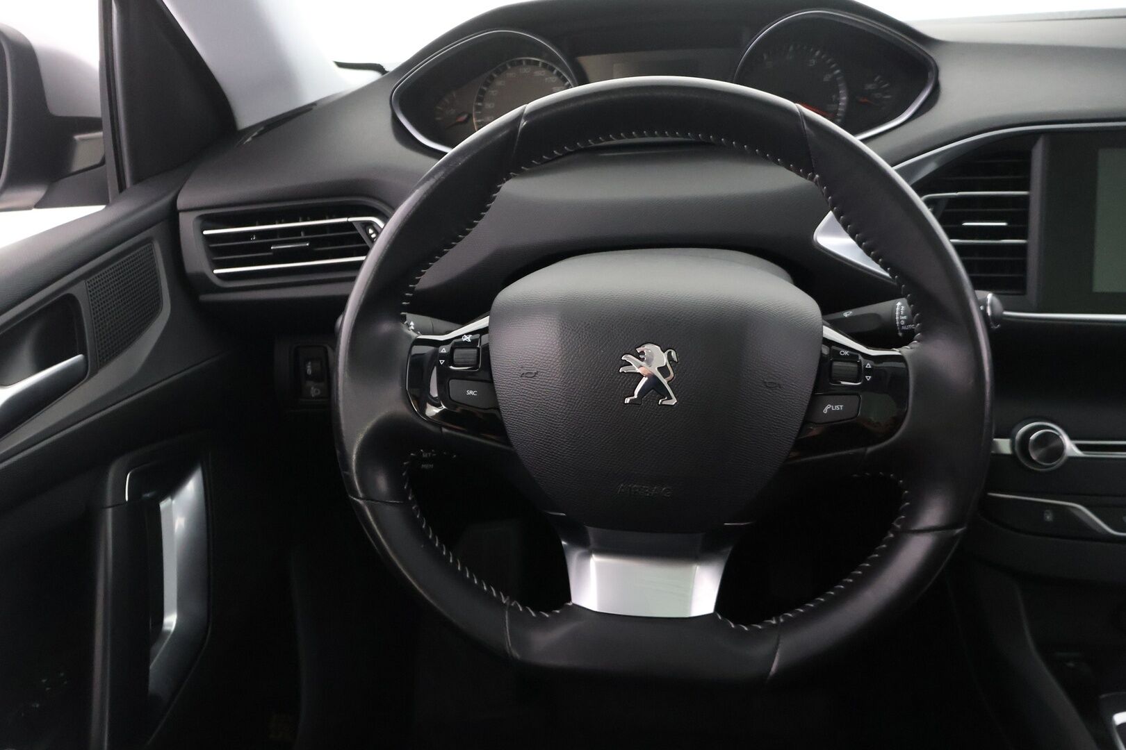 Peugeot 308 2015 Active PureTech 130 - | Vakionopeudensäädin | Lasikatto | Bluetooth | Jakohihna juuri vaihdettu | 2x Renkaat | Suomi-auto |