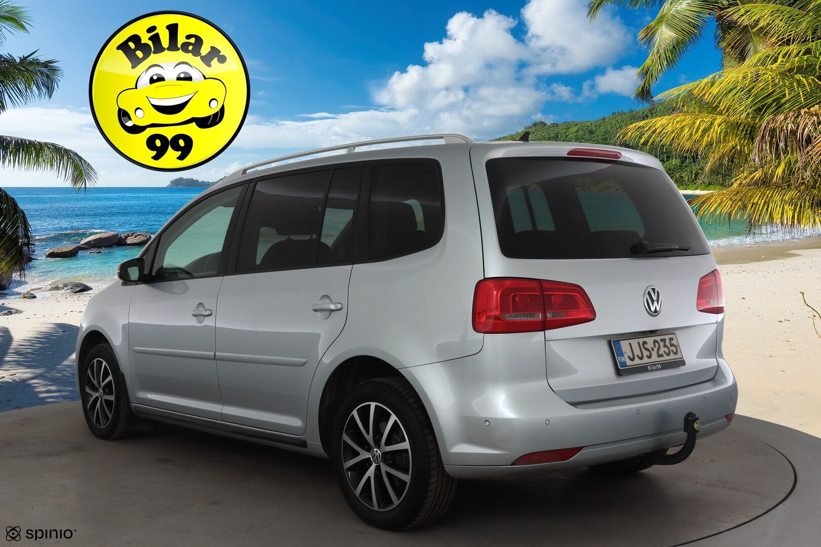 Volkswagen Touran 2015 Family Edition 1,4 TSI 103 kW (140 hv) DSG * Webasto / Koukku / Vakkari / Xenon / P.Kamera * - Suomi-auto / Kahdet renkaat
