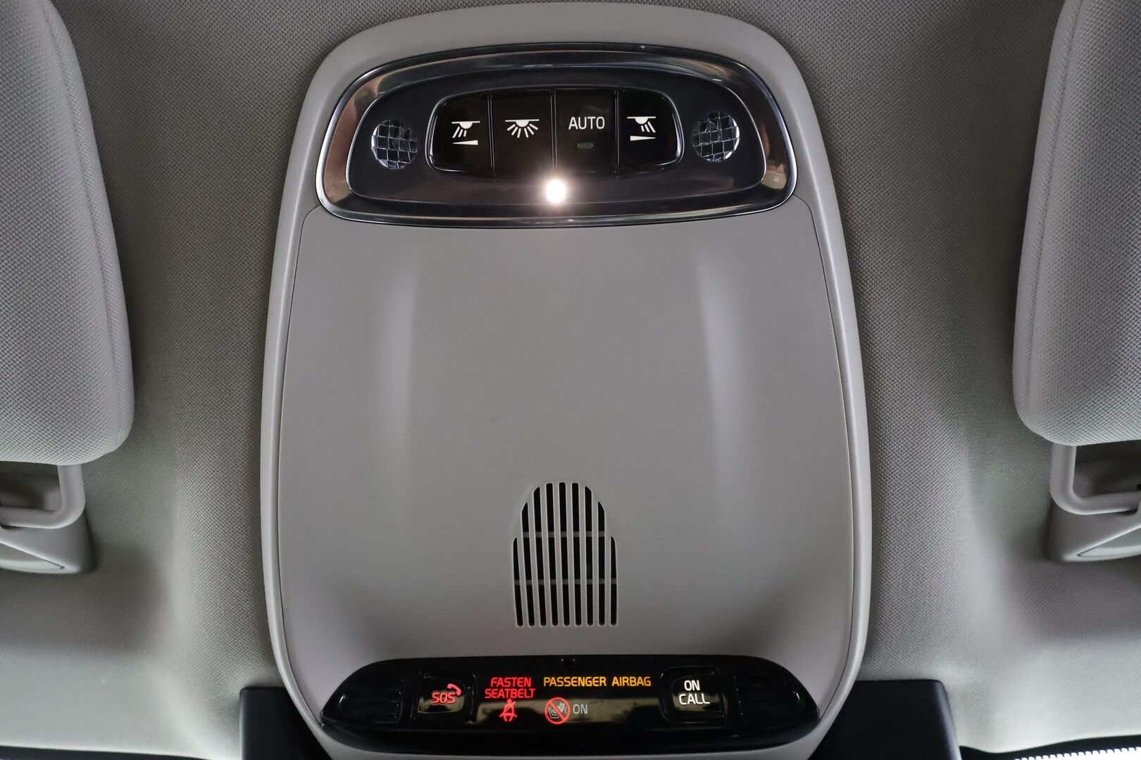 Volvo XC90 2015 D5 AWD Inscription aut 7-P * ACC / HUD / 360° / Muistipenkit / Full LED / Ilma-alusta / Koukku / Keyless / Nahat / Navi * - Suomi-auto / Kahdet renkaat aluvanteilla 