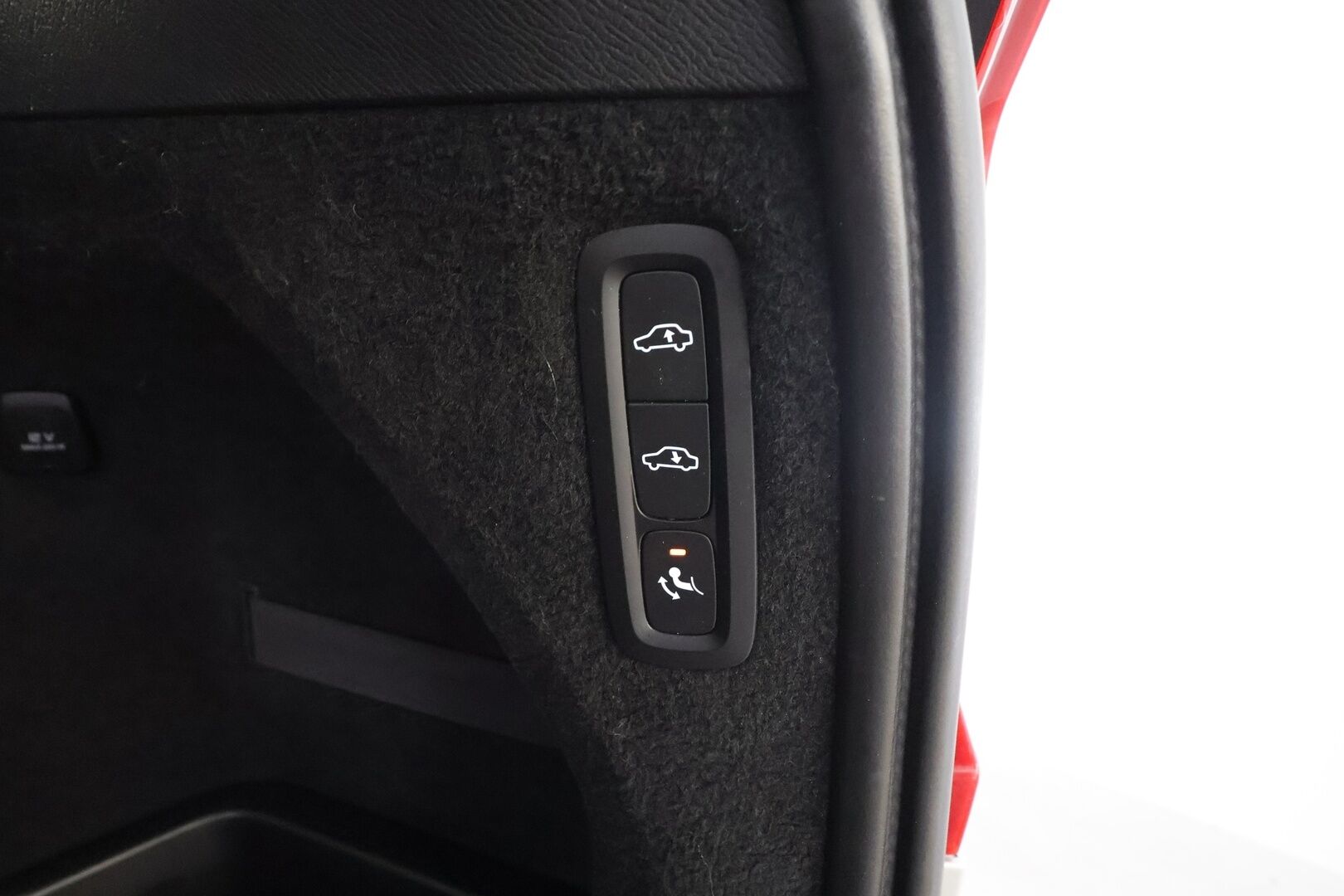 Volvo XC90 2015 D5 AWD Inscription aut 7-P * ACC / HUD / 360° / Muistipenkit / Full LED / Ilma-alusta / Koukku / Keyless / Nahat / Navi * - Ilman AD-blue järjestelmää / Suomi-auto / Kahdet renkaat aluvanteilla - HULLUT AVAJAISHULINAT KORKOTARJOUS 3,29 %