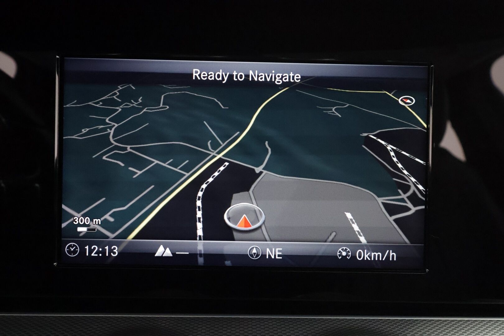 Mercedes-Benz E 2017 220 d 4Matic A Business - | DTR+ | Merkkihuollot | Koukku | P.kamera | LED-High Perf. | Navi | Sportpenkit | Kahdet renkaat aluvanteilla | 