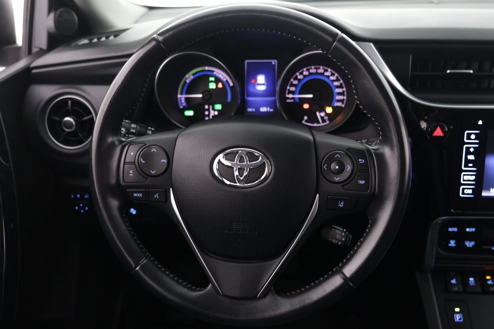 Toyota Auris 2018 1,8 Hybrid Active Comfort - | P-Kamera | KeylessGo | Vakkari | Kaistavahti | Huippusiisti! |