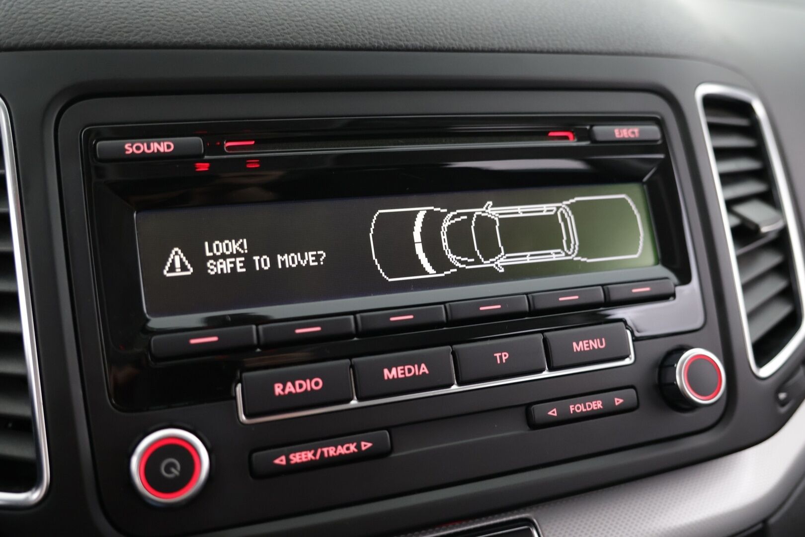 Volkswagen Sharan 2015 Family Edition Comfortline 2,0 TDI 103 kW (140 hv) BMT DSG-automaatti