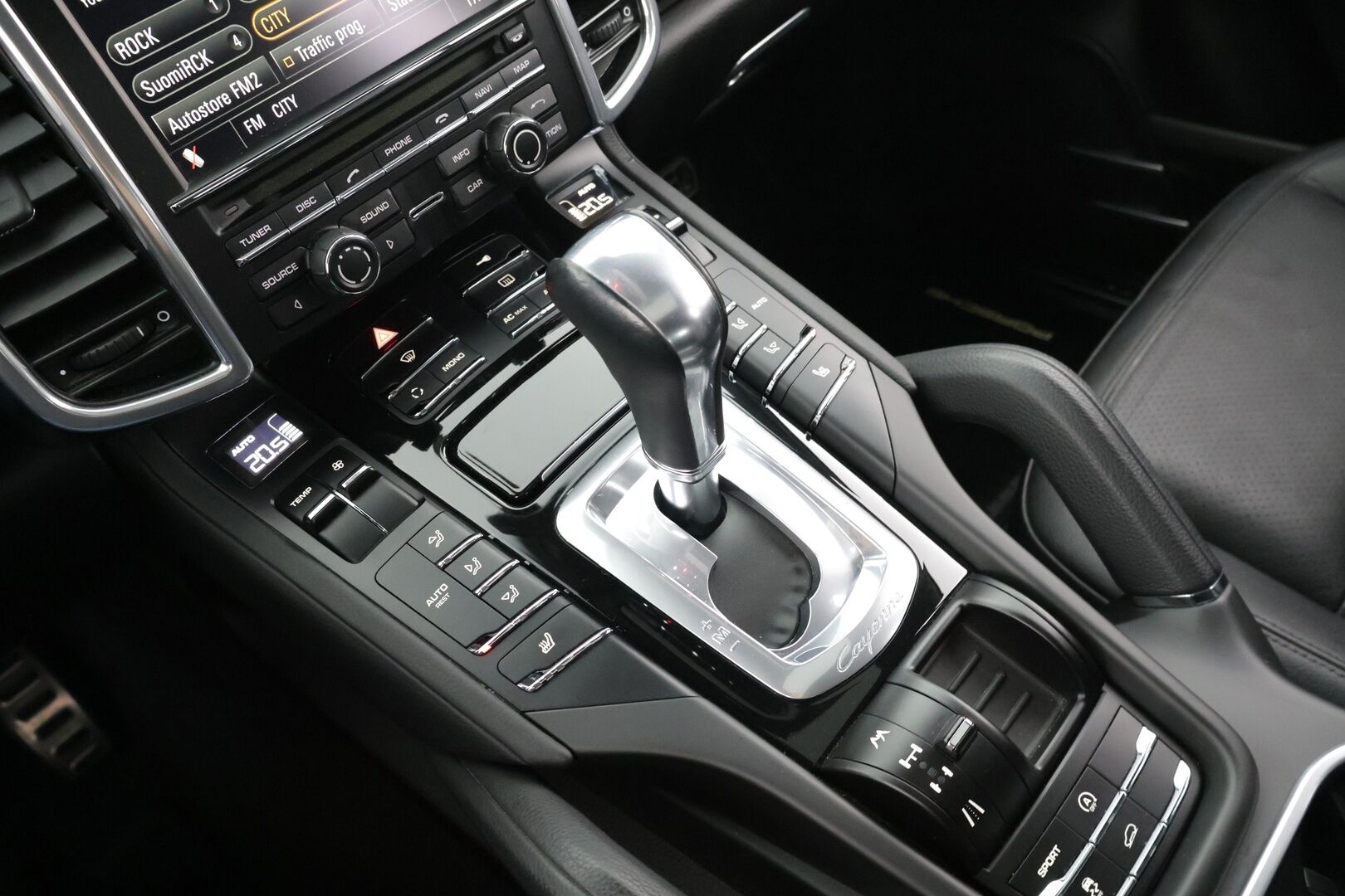 Porsche Cayenne 2011 S Tiptronic 4,8 V8 *YritysOutlet - Myydään vain yrityksille * - *YritysOutlet - Myydään vain yrityksille *  