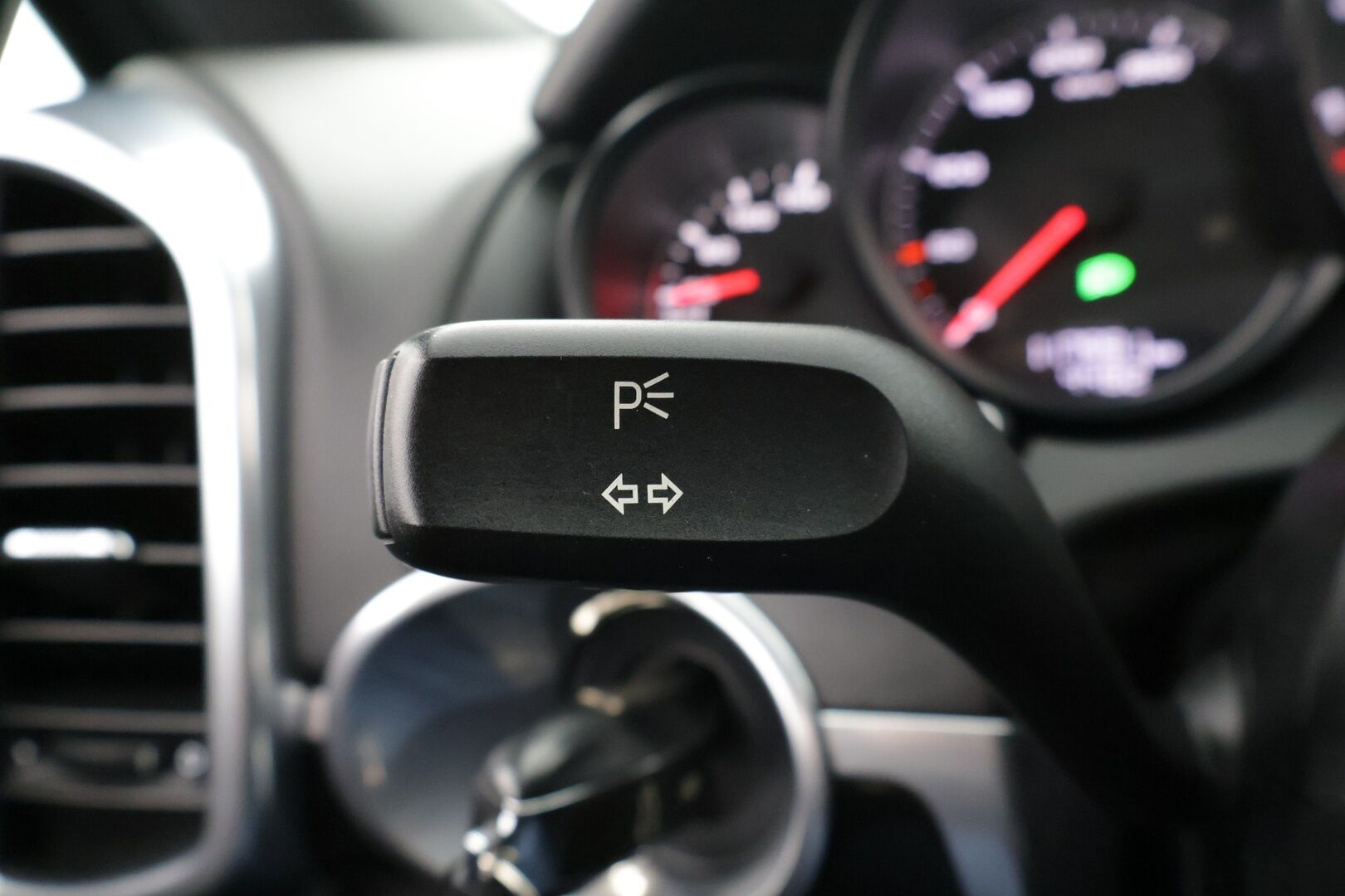 Porsche Cayenne 2011 S Tiptronic 4,8 V8 *YritysOutlet - Myydään vain yrityksille * - *YritysOutlet - Myydään vain yrityksille *  