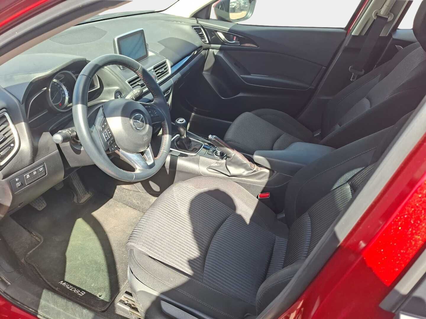 Mazda Mazda3 2016 5HB 2,0 (120) SKYACTIV-G Premium 6MT 5ov BO3 / Vakkari / Pienet kilsat/ Hyvä historia - *Huippukuntonen Suomi-auto, kahdet hyvät renkaat, Vakkari*