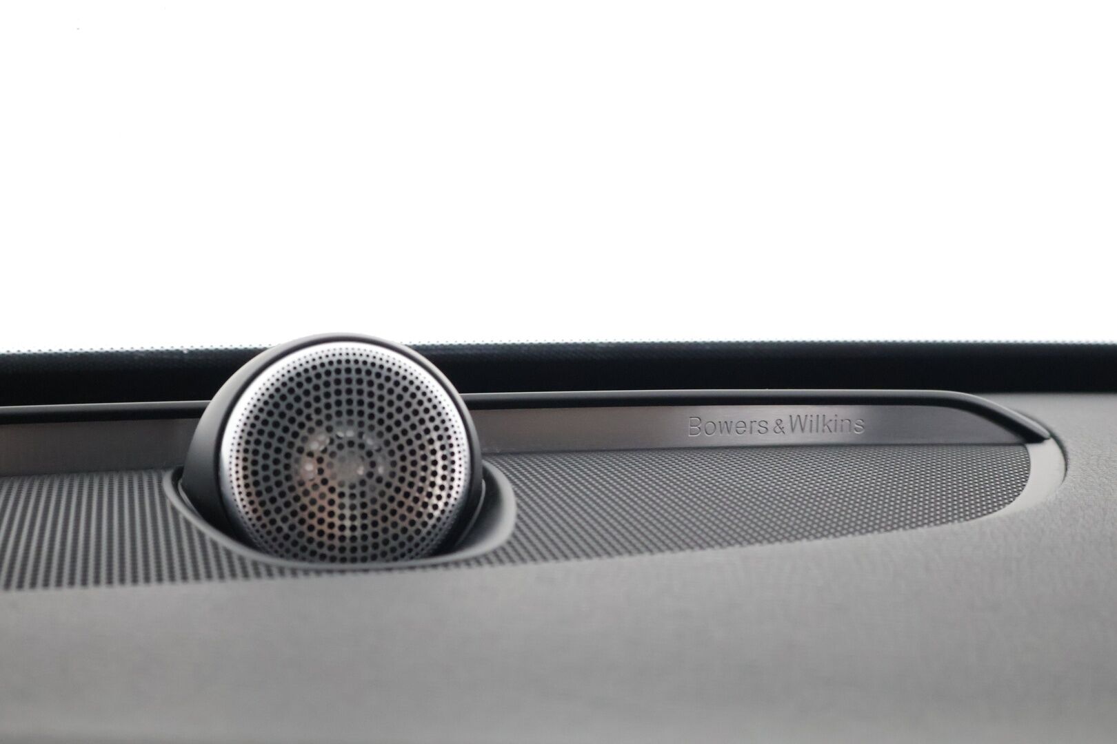 Volvo XC90 2016 T8 Twin Engine AWD Inscription aut - *Bowers & Wilkins / 7.p / Panoraama / HUD / 360° Kamera / Vetokoukku /  Pilot-assist / Webasto / Ilma-Jousitus *