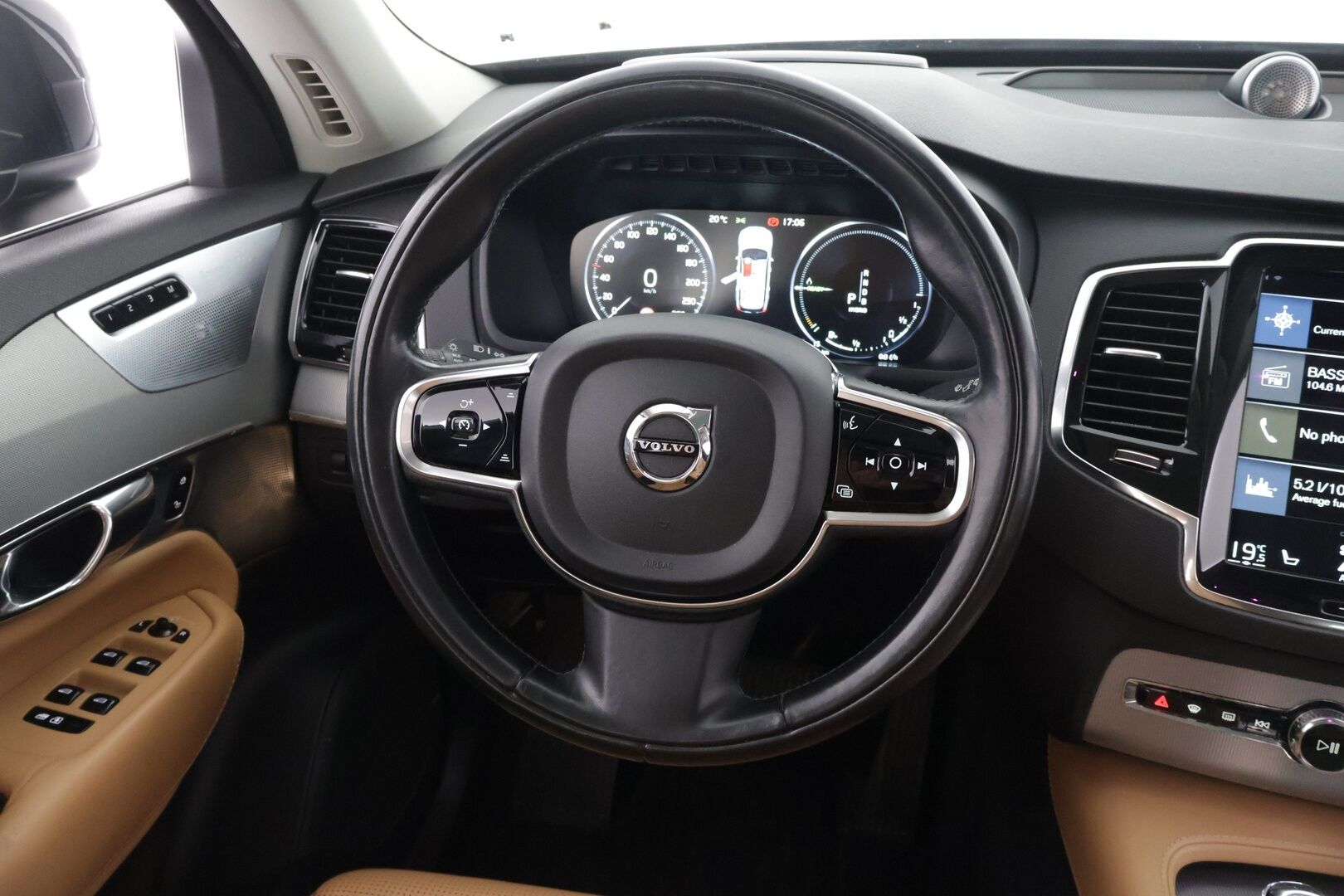 Volvo XC90 2016 T8 Twin Engine AWD Inscription aut - *Bowers & Wilkins / 7.p / Panoraama / HUD / 360° Kamera / Vetokoukku /  Pilot-assist / Webasto / Ilma-Jousitus *