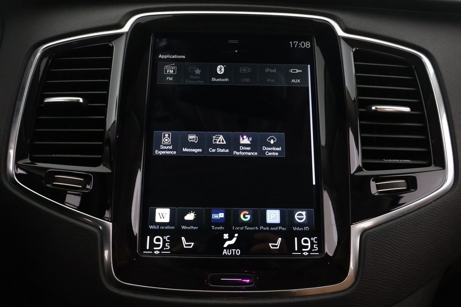 Volvo XC90 2016 T8 Twin Engine AWD Inscription aut * Bowers & Wilkins / 7.p / Panoraama / HUD / 360° Kamera / Vetokoukku /  Pilot-assist / Webasto * - * Ilmajousitus / Merkkihuollettu *