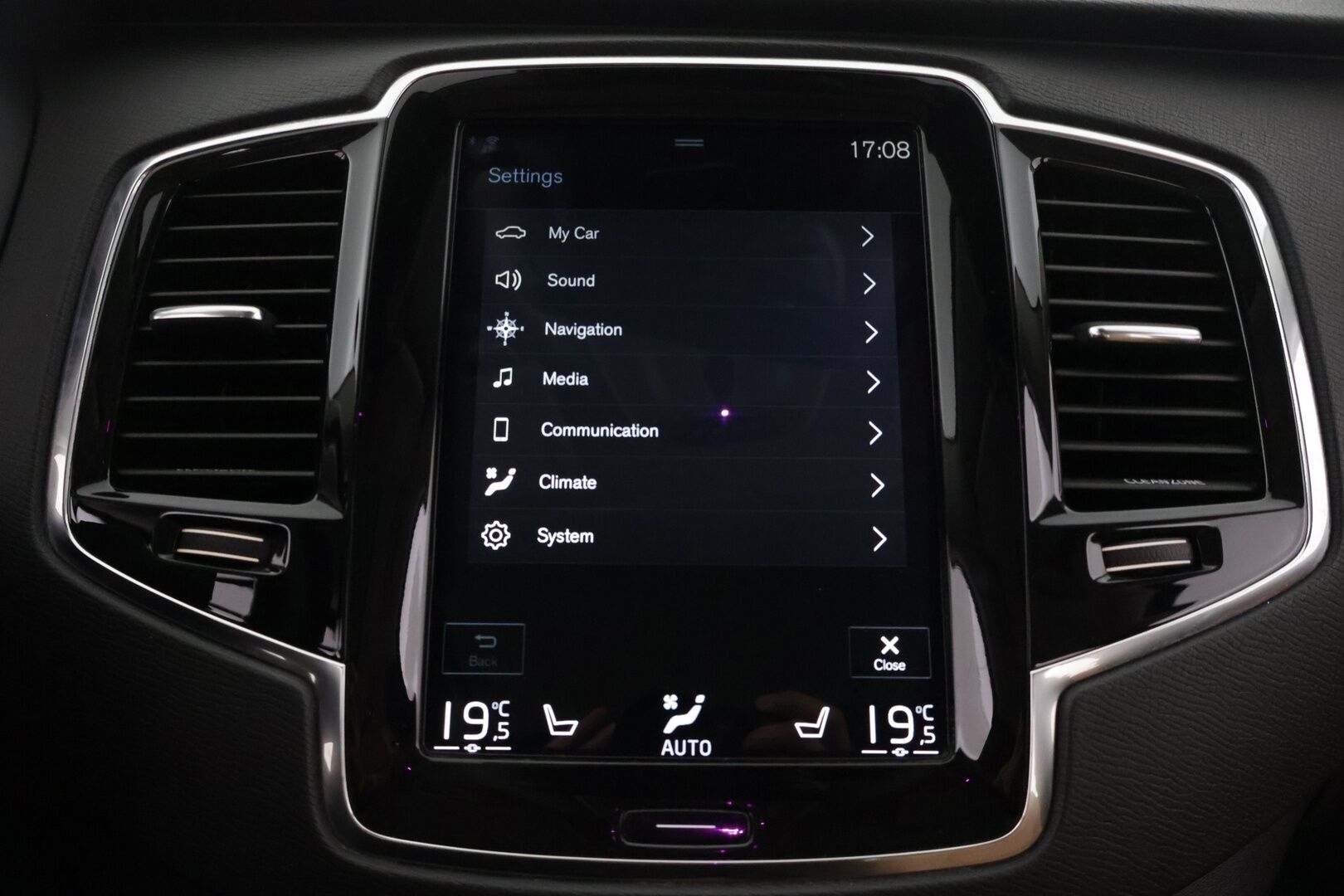 Volvo XC90 2016 T8 Twin Engine AWD Inscription aut * Bowers & Wilkins / 7.p / Panoraama / HUD / 360° Kamera / Vetokoukku /  Pilot-assist / Webasto * - * Ilmajousitus / Merkkihuollettu *