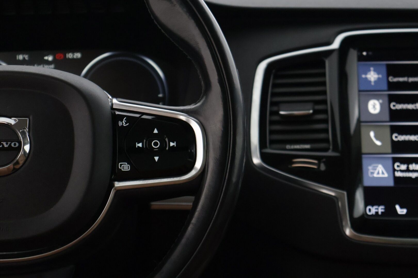 Volvo XC90 2016 T8 Twin Engine AWD Inscription aut - | Ilmajousitus | Bowers & Wilkins | 7.p | Panoraama | HUD | 360° Kamera | Vetokoukku | Pilot-assist | Webasto |