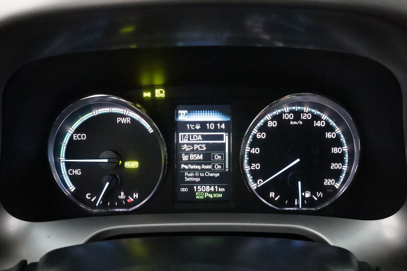 Toyota RAV4 2016 2,5 Hybrid FWD Active - ACC | LED | P.Kamera | Kaistavahti | Navi | Keyless | Suomi-auto | Merkkihuollot | Kahdet renkaat aluvanteilla 