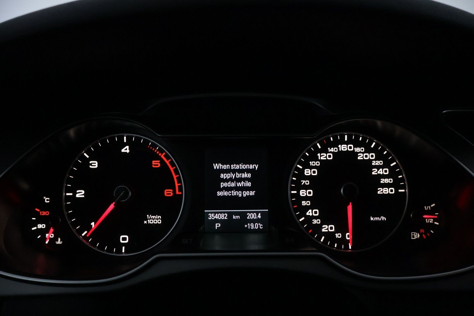 Audi A4 2012 Avant Farmari- Myynnissä Huutokaupat.com:issa