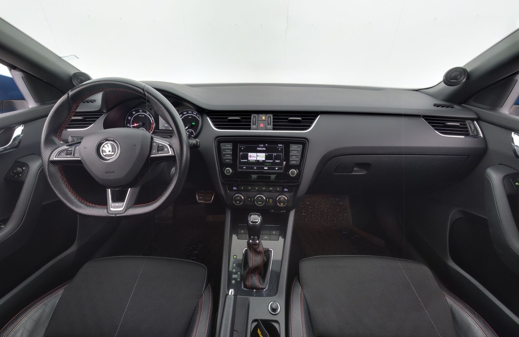 Skoda Octavia 2016 Combi 2,0 TSI RS DSG Autom. * Hifit / ACC / Vetokoukku / Webasto / Läm. Tuulilasi / Keyless*