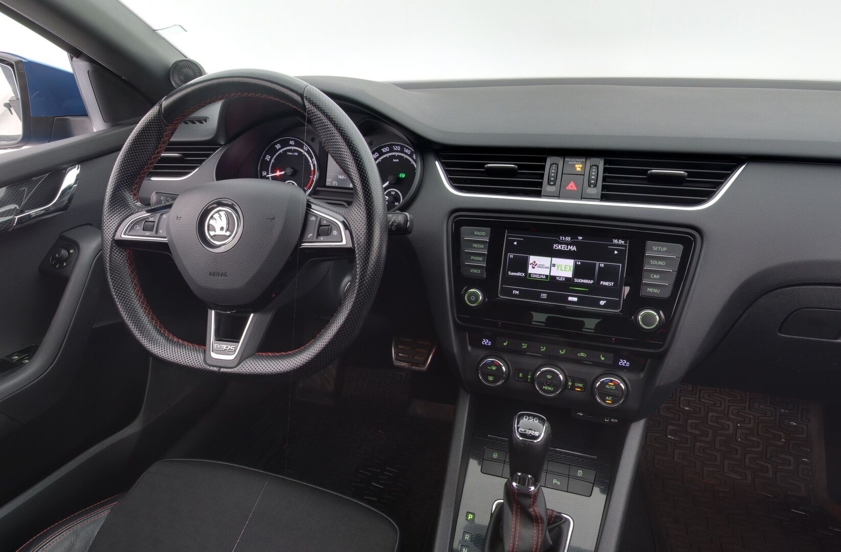 Skoda Octavia 2016 Combi 2,0 TSI RS DSG Autom. * Hifit / ACC / Vetokoukku / Webasto / Läm. Tuulilasi / Keyless*