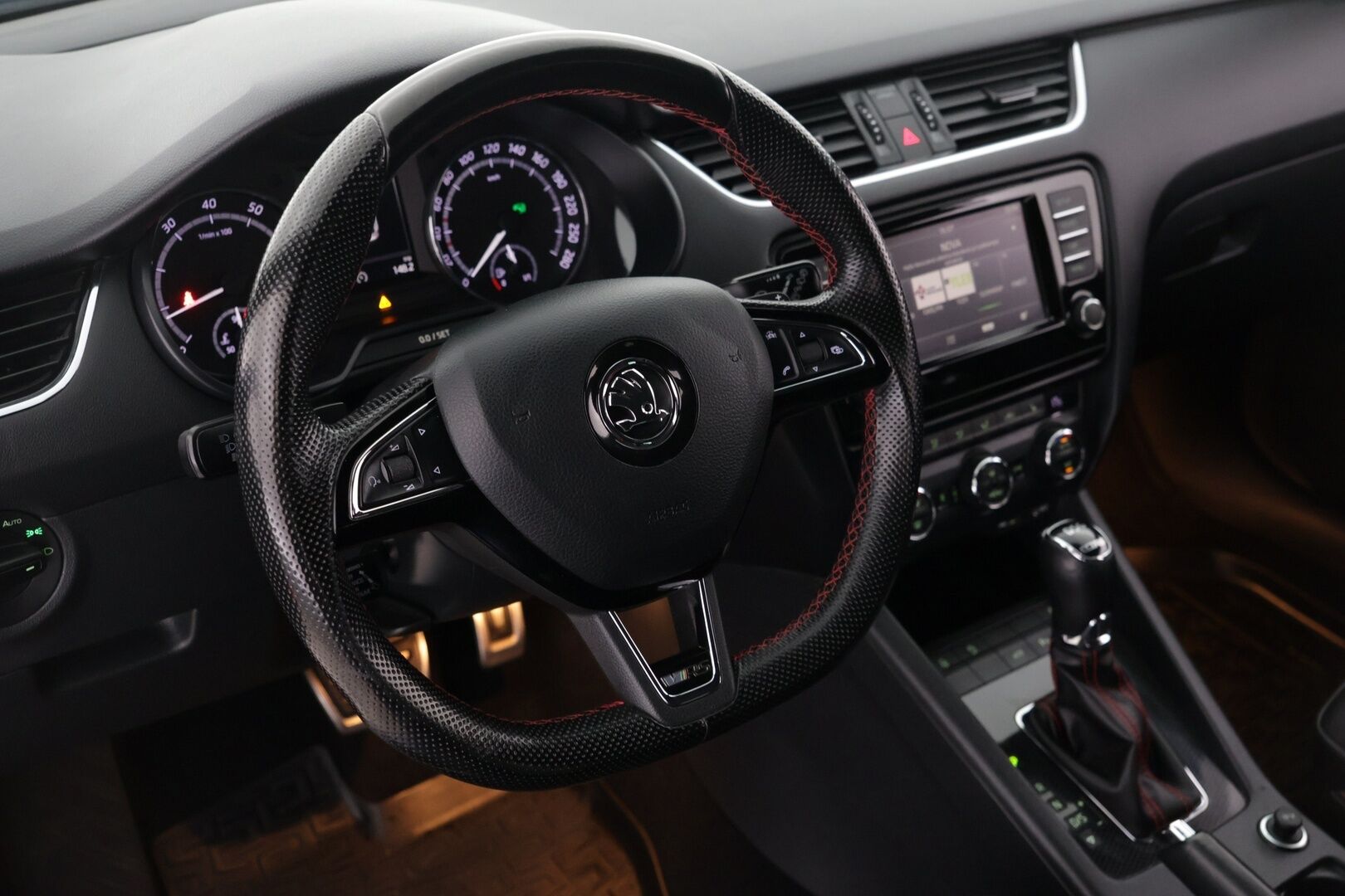 Skoda Octavia 2016 Combi 2,0 TSI RS DSG Autom - Hifit |  ACC | Vetokoukku |  Webasto | Läm. Tuulilasi | Keyless |