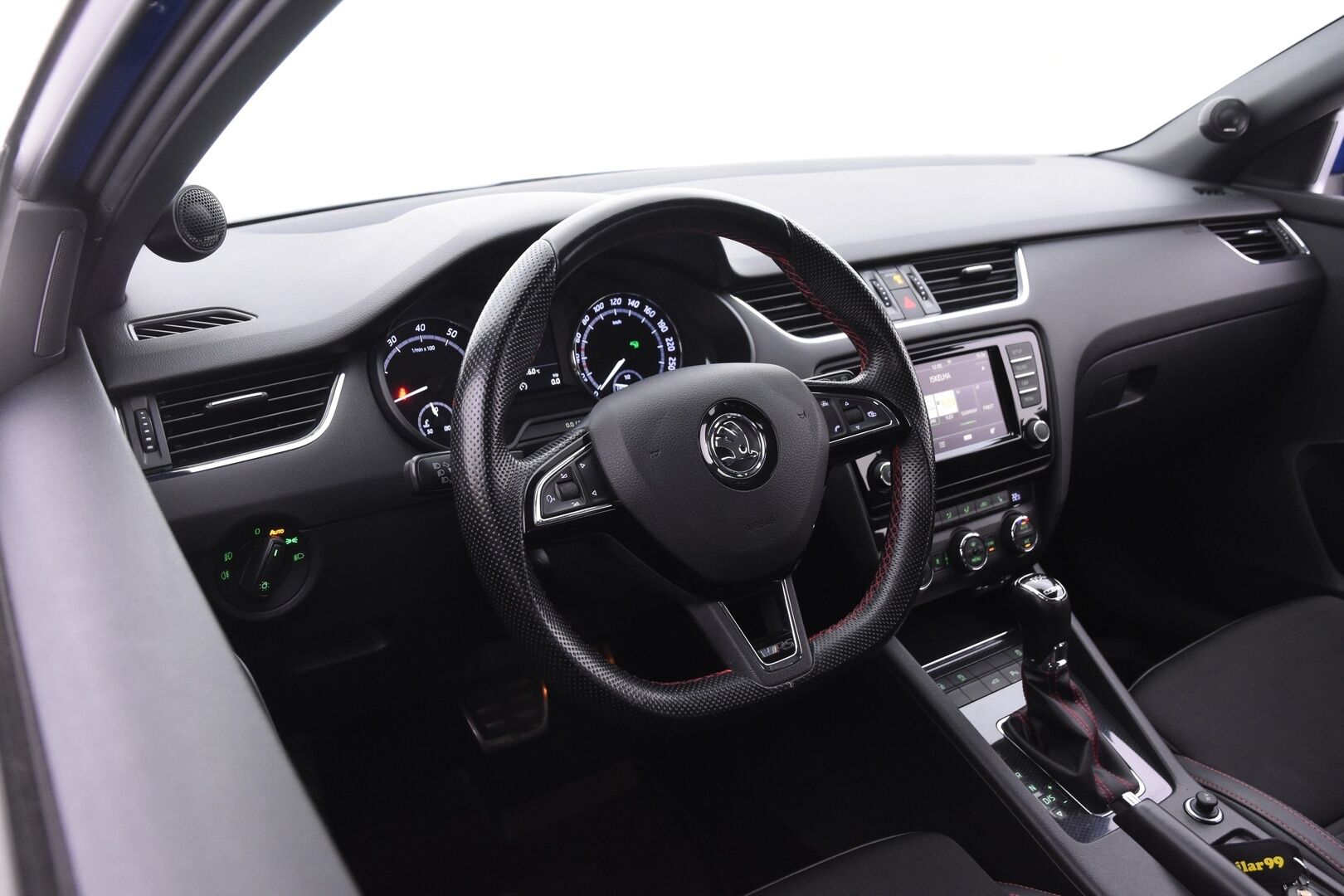 Skoda Octavia 2016 Combi 2,0 TSI RS DSG Autom. * Hifit / ACC / Vetokoukku / Webasto / Läm. Tuulilasi / Keyless*