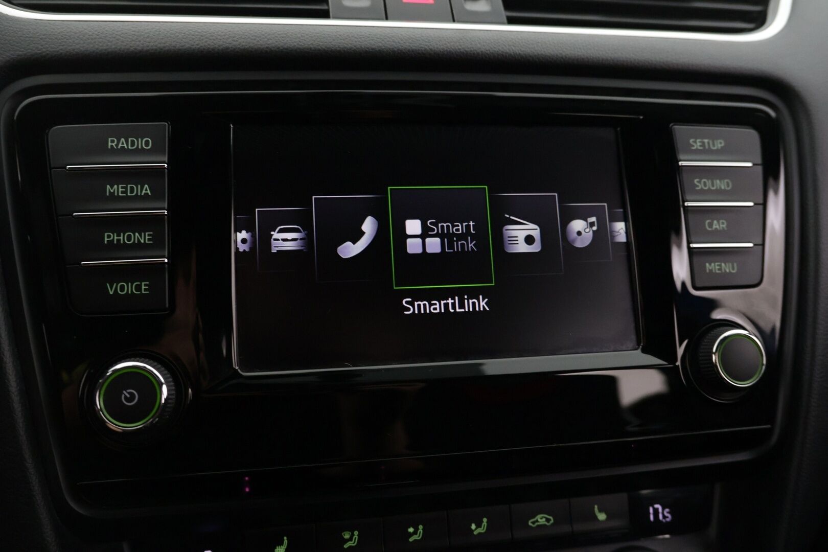 Skoda Octavia 2016 Combi 2,0 TSI RS DSG Autom - Hifit |  ACC | Vetokoukku |  Webasto | Läm. Tuulilasi | Keyless |